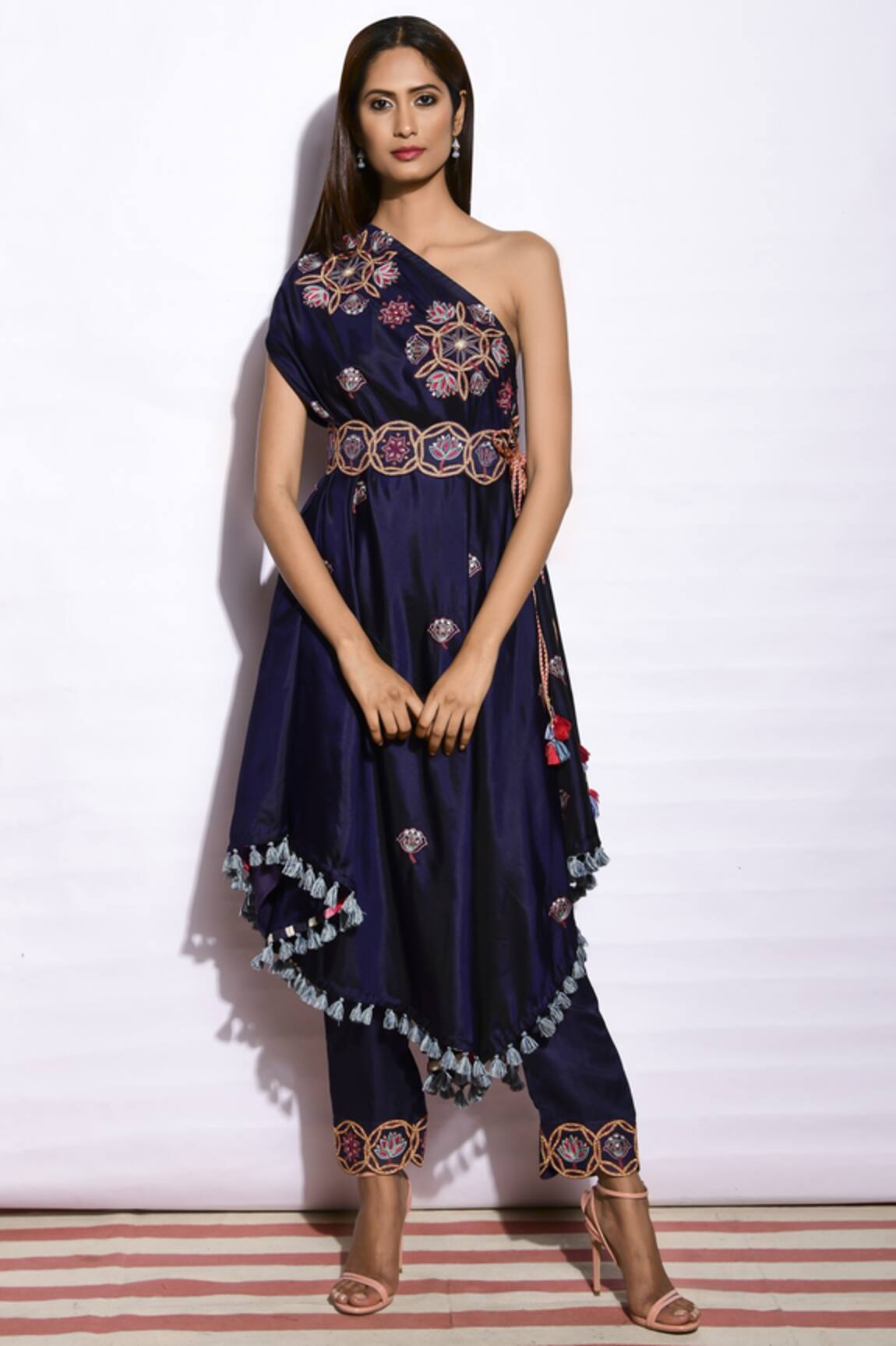 Swati Vijaivargie Embroidered Tunic with Pants