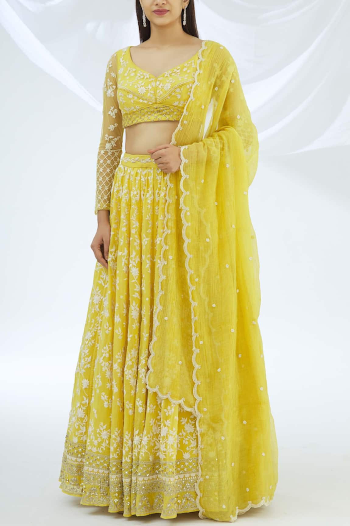 Astha Narang Embroidered Lehenga Set 