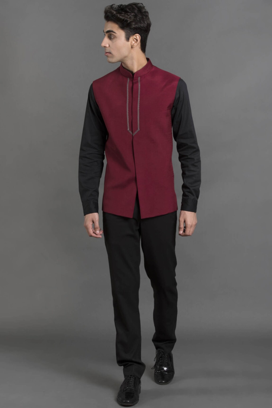 Seirra Thakur Embroidered Nehru Jacket