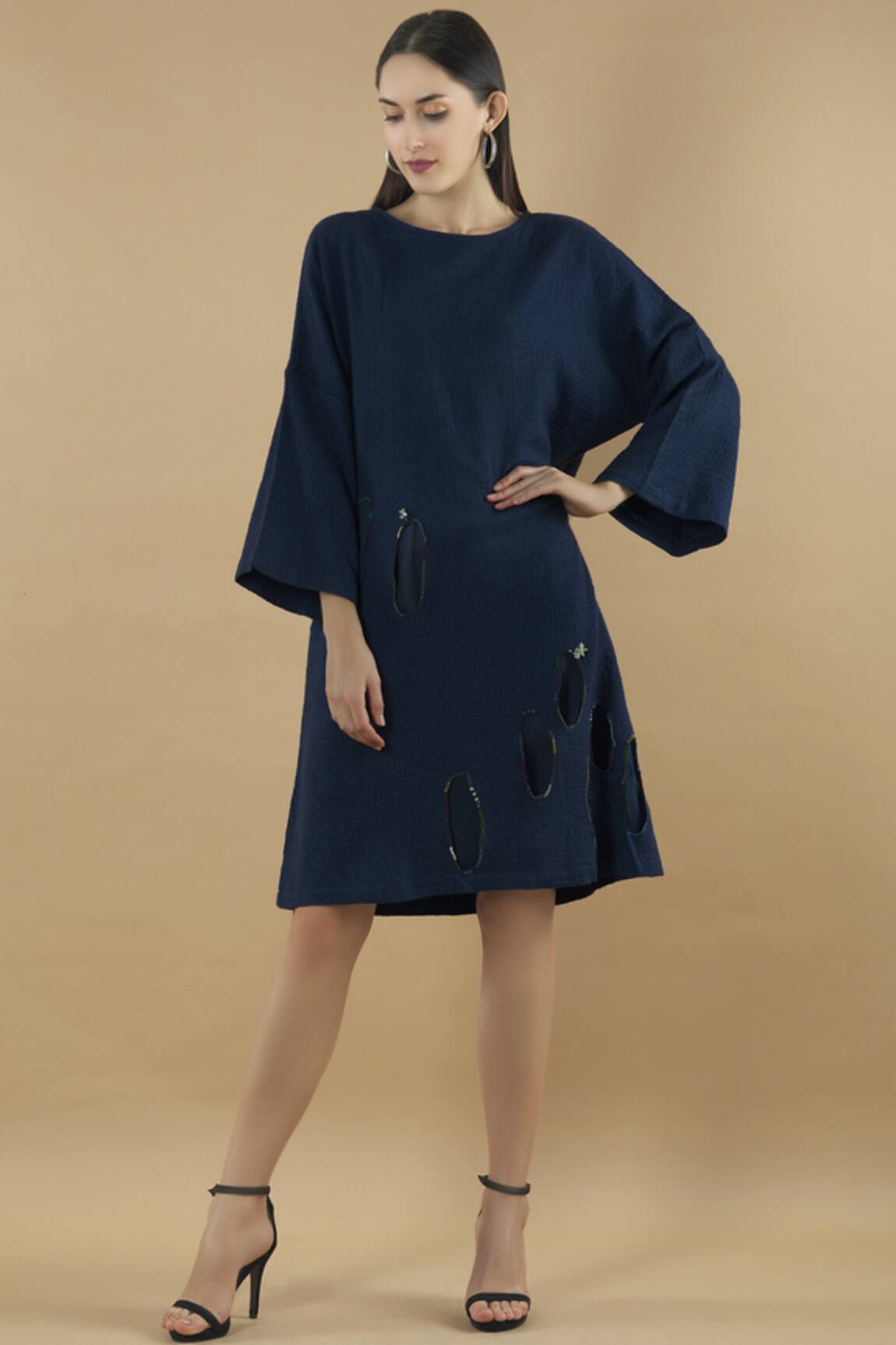 Yavi Wool Midi Dress