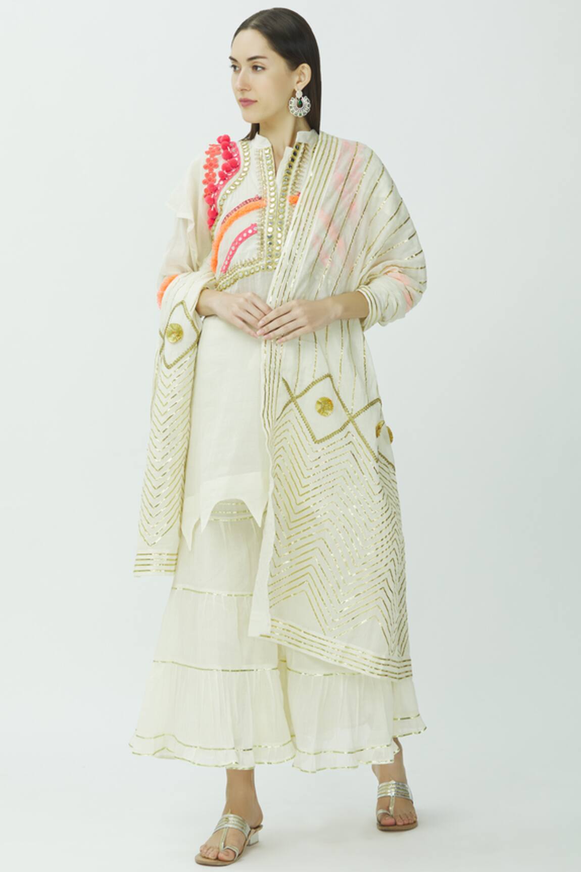 Kunwarani Ritu Embroidered Kurta Sharara Set