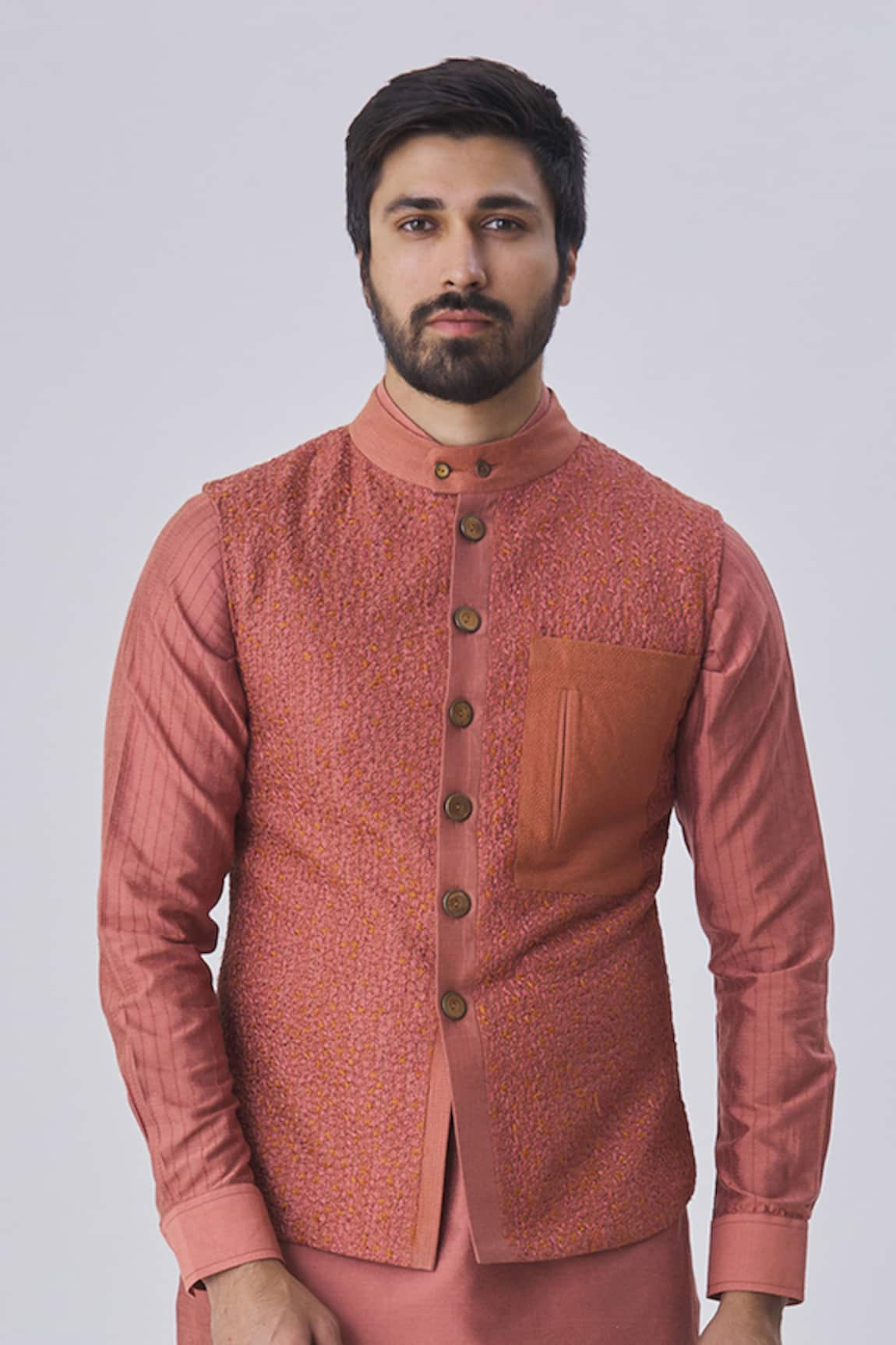 Kunal Anil Tanna Textured Bundi & Kurta Set