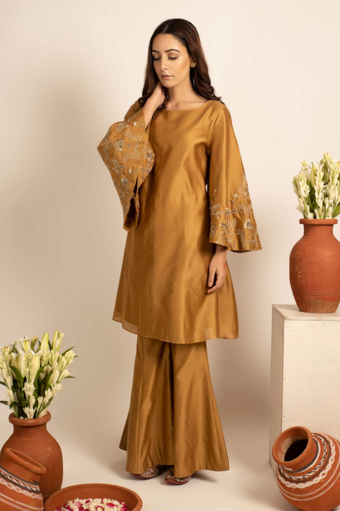 Rashi Jain Zabya Chanderi Kurta Sharara Set