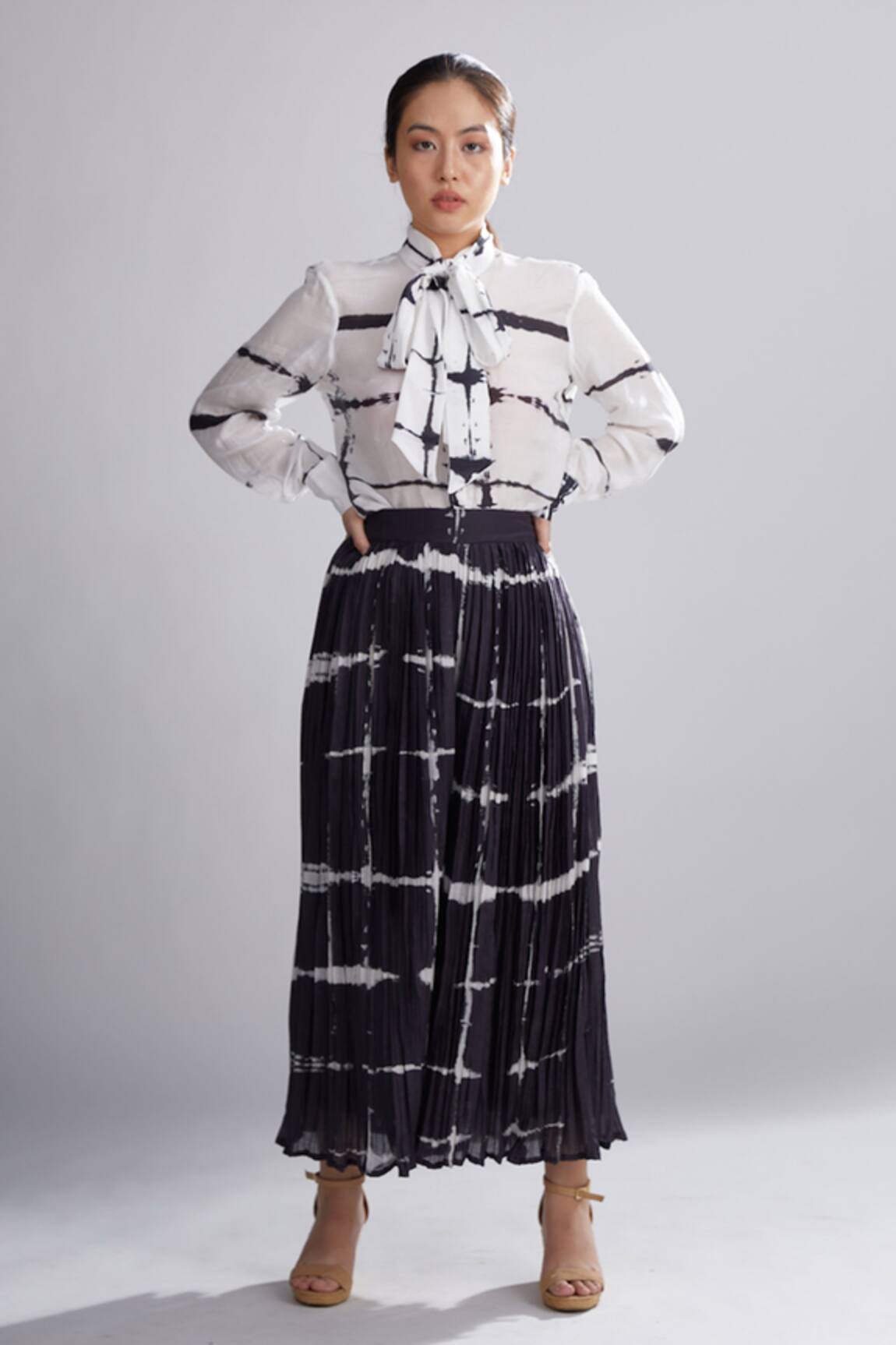 Koai Shibori Chanderi Silk Pant 