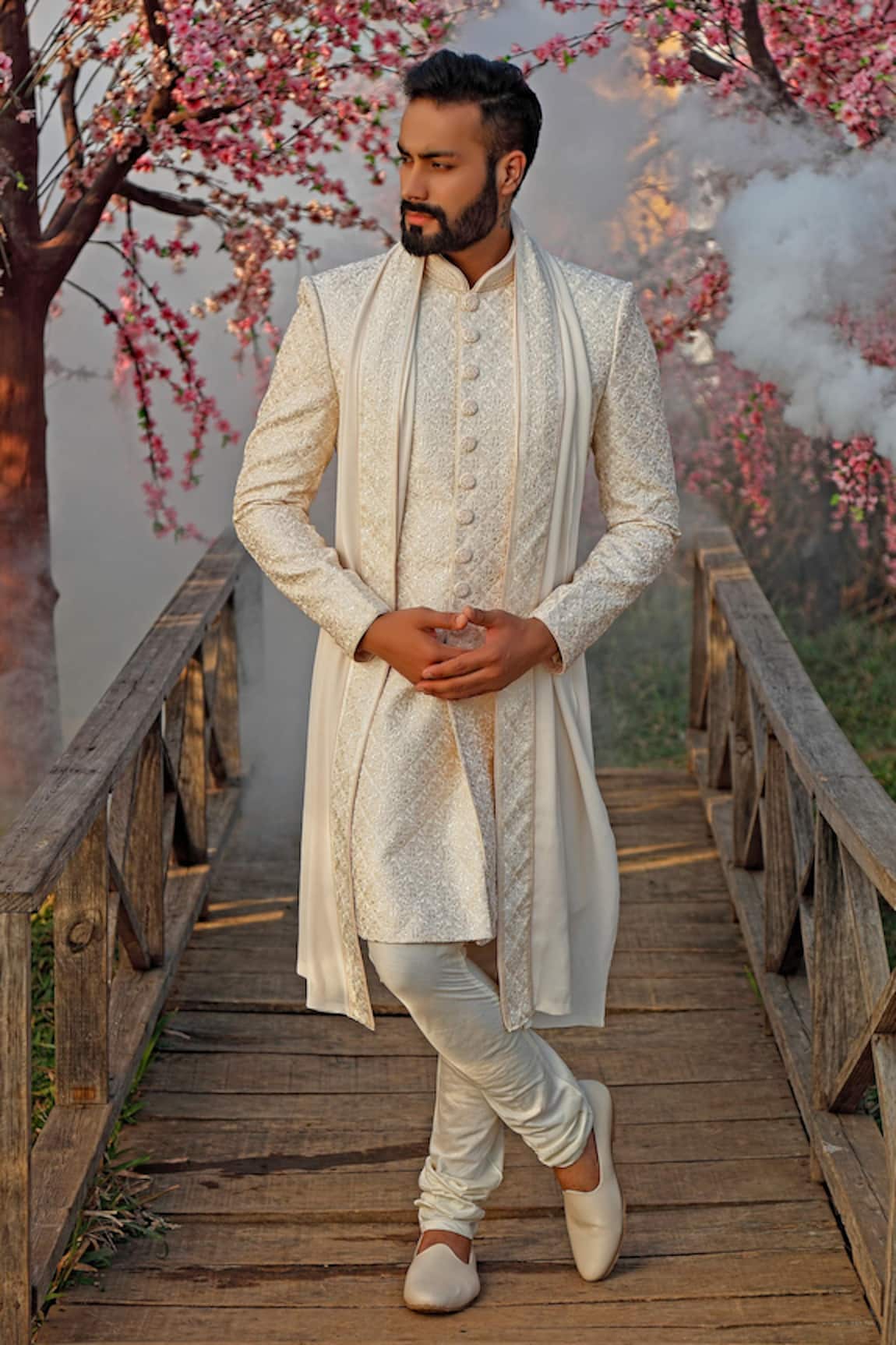 Vanshik Embroidered Sherwani Set