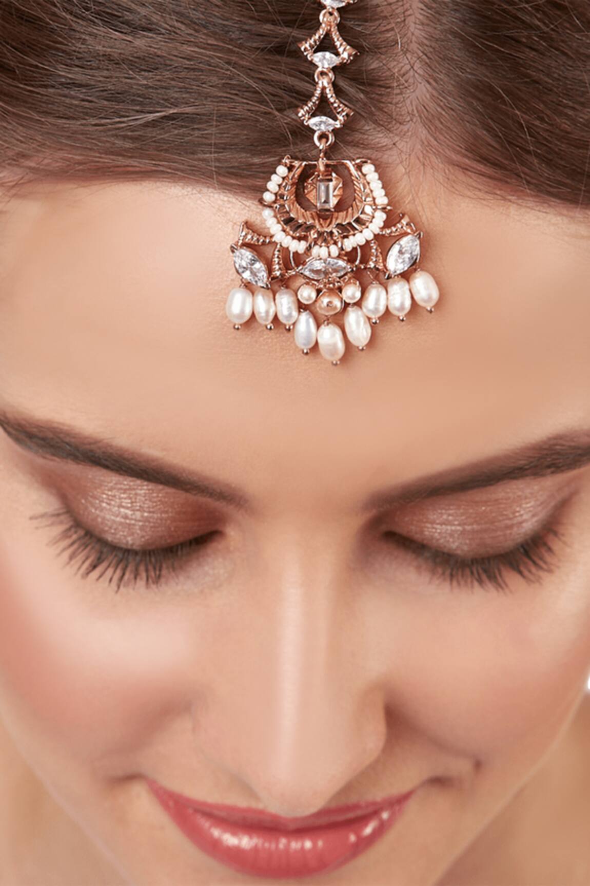 Outhouse Bead Drop Liaison Maangtika