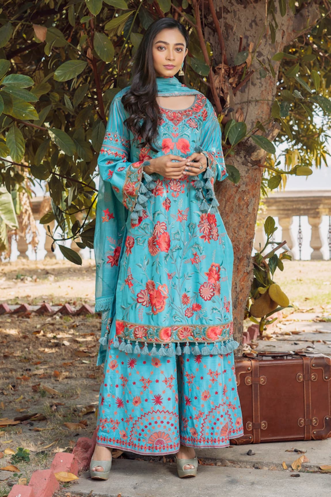 Oushk By Ussama Shabbir Embroidered Kurta Set