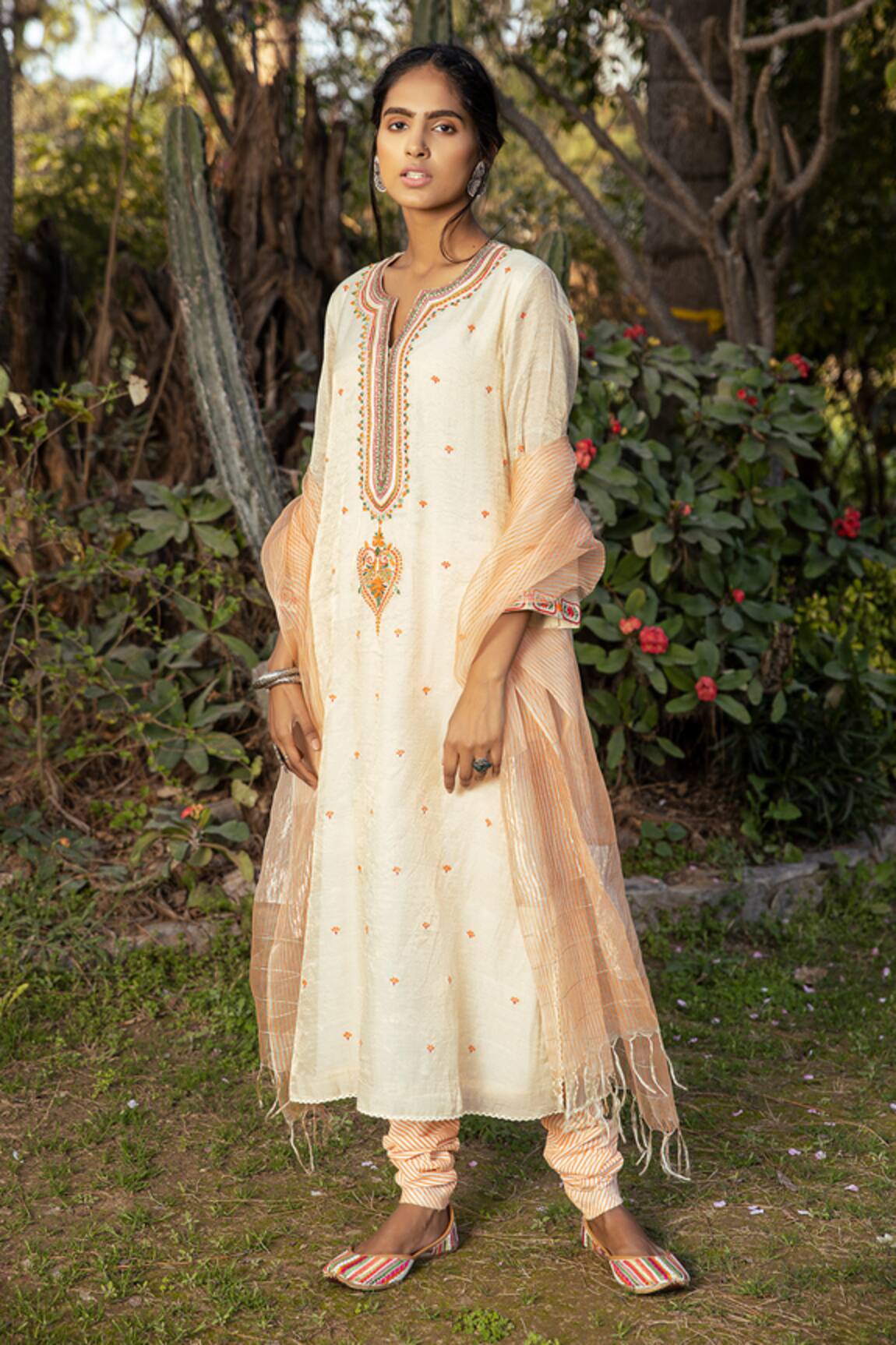 Neeta Bhargava Embroidered Kurta Set