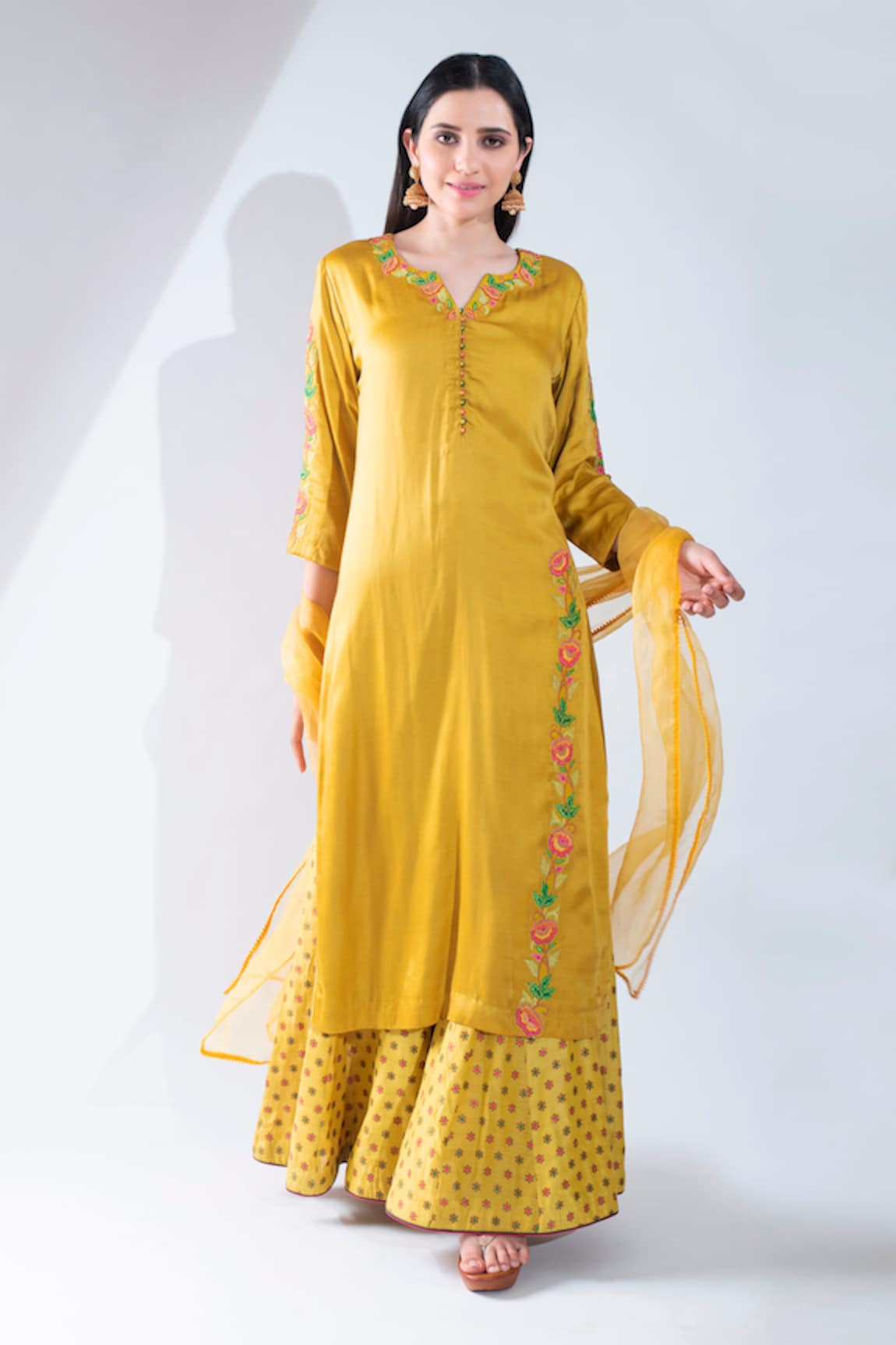 Asha Gautam Embroidered Kurta Set