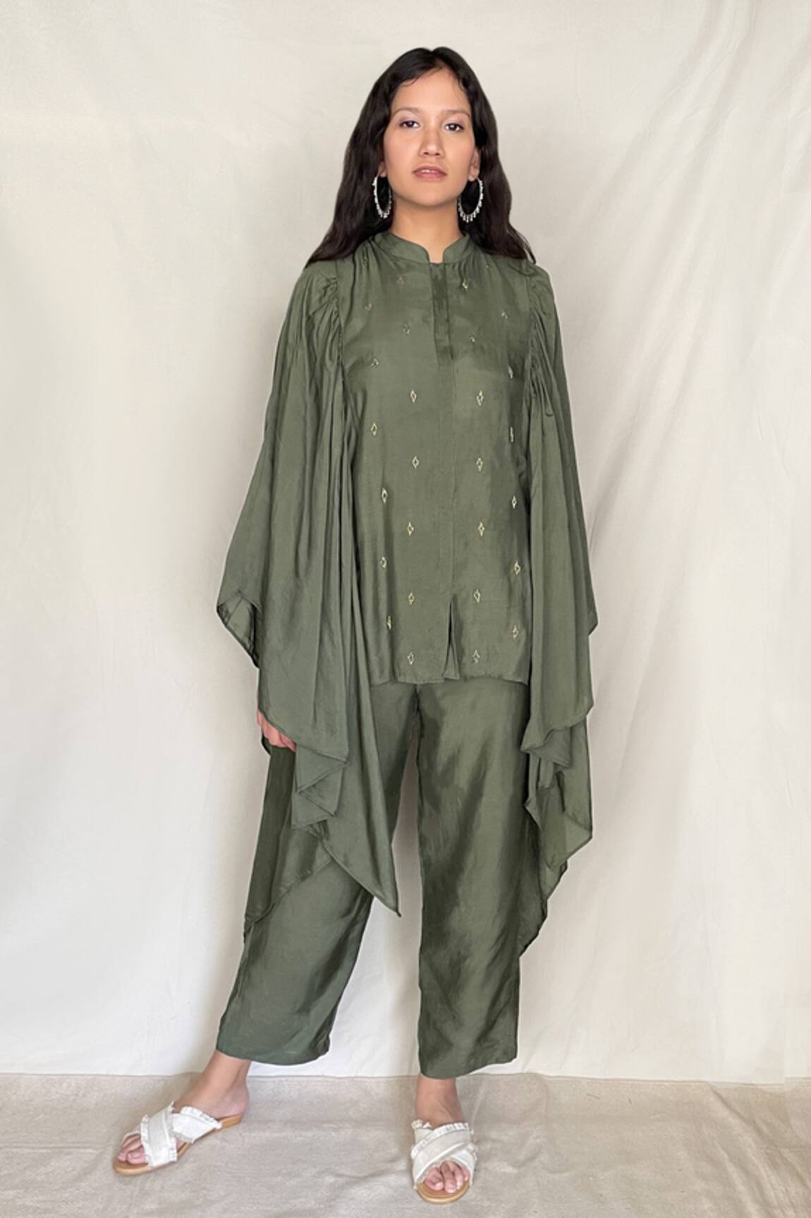 Chambray & Co. Embroidered Kaftan Tunic 