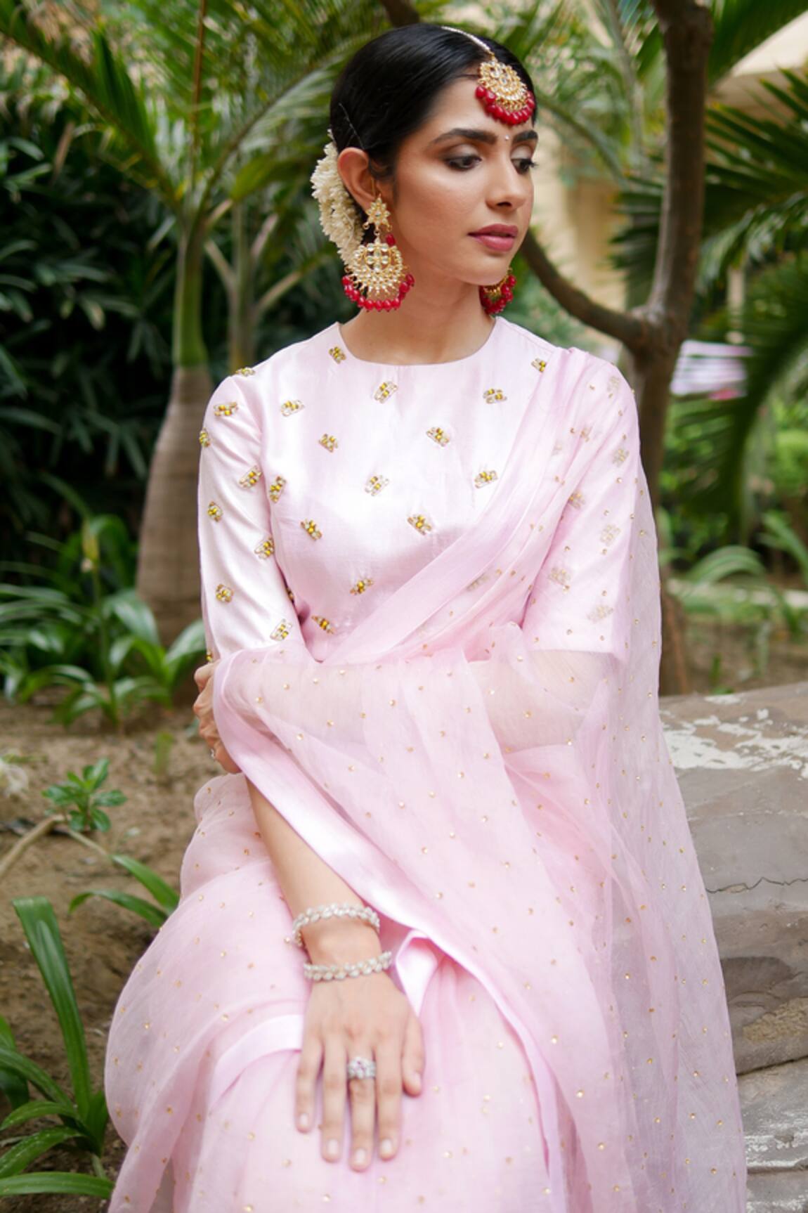 Pink and White Handloom Cotton Maheshwari Saree @ Best Price I Chanchal –  Chanchal-Bringing Art to Life