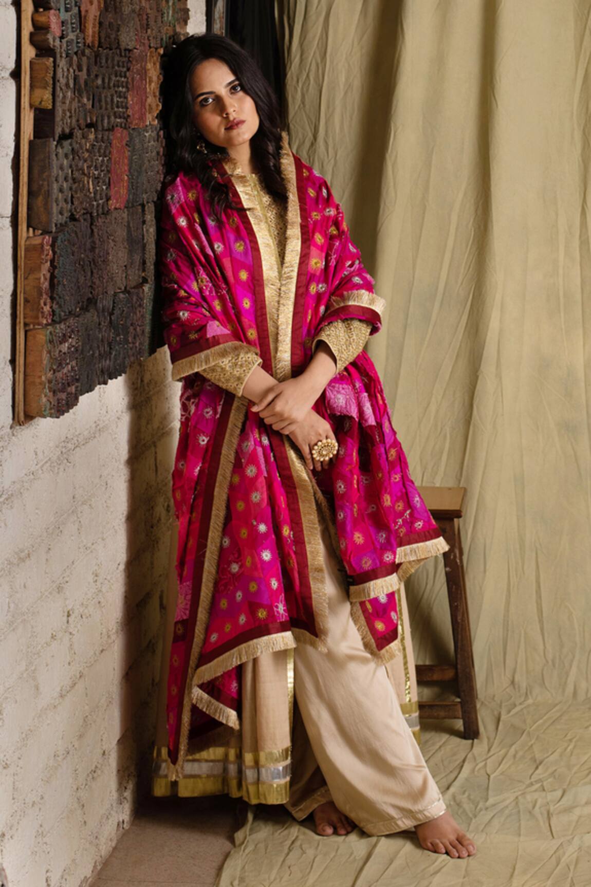 Priyanka Raajiv Banarasi Dupatta