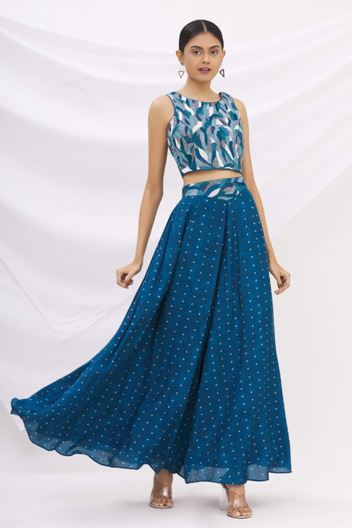 17:17 By Simmi Saboo Crop Top & Bandhani Gharara Set 