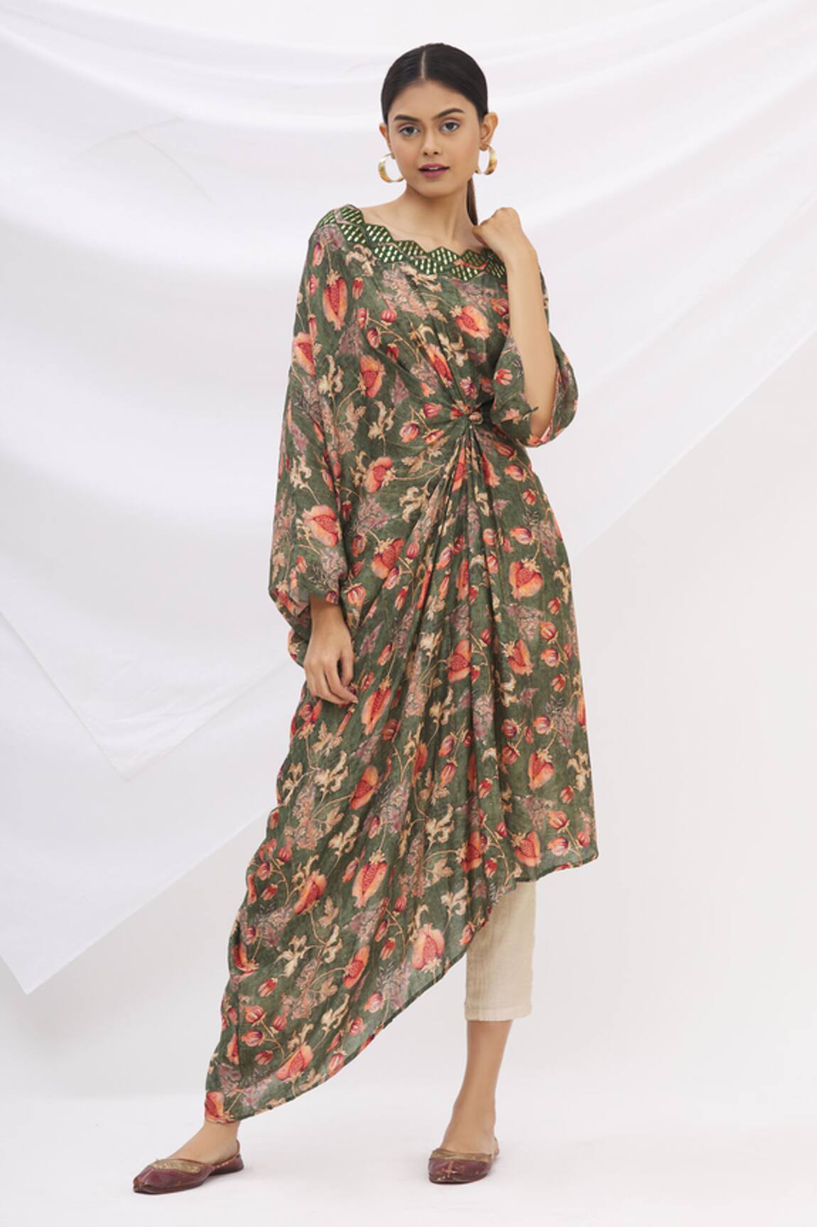 17:17 By Simmi Saboo Printed Knotted Kurta 