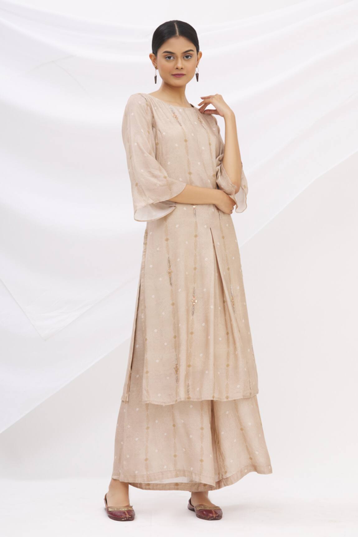 17:17 By Simmi Saboo Pleated Kurta & Pant Set 