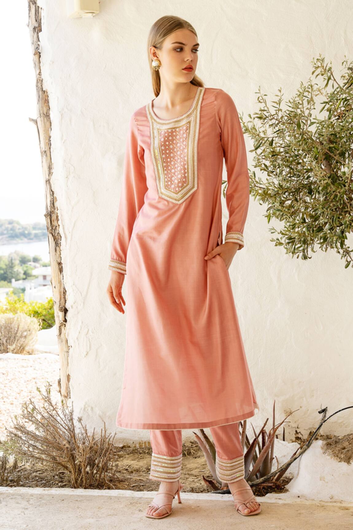 Shruti Sancheti Silk Kurta Pant Set 