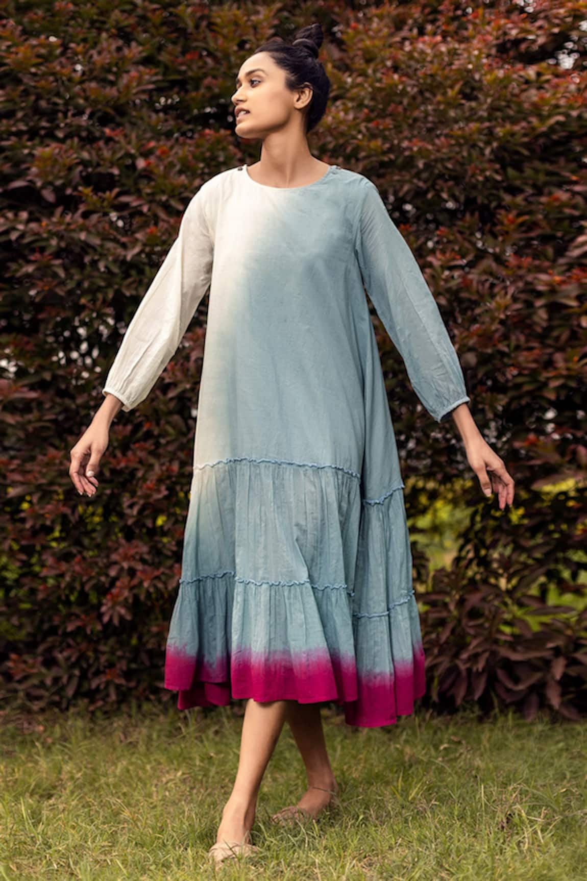 Kharakapas Hues Of Horizon Mulmul Dress
