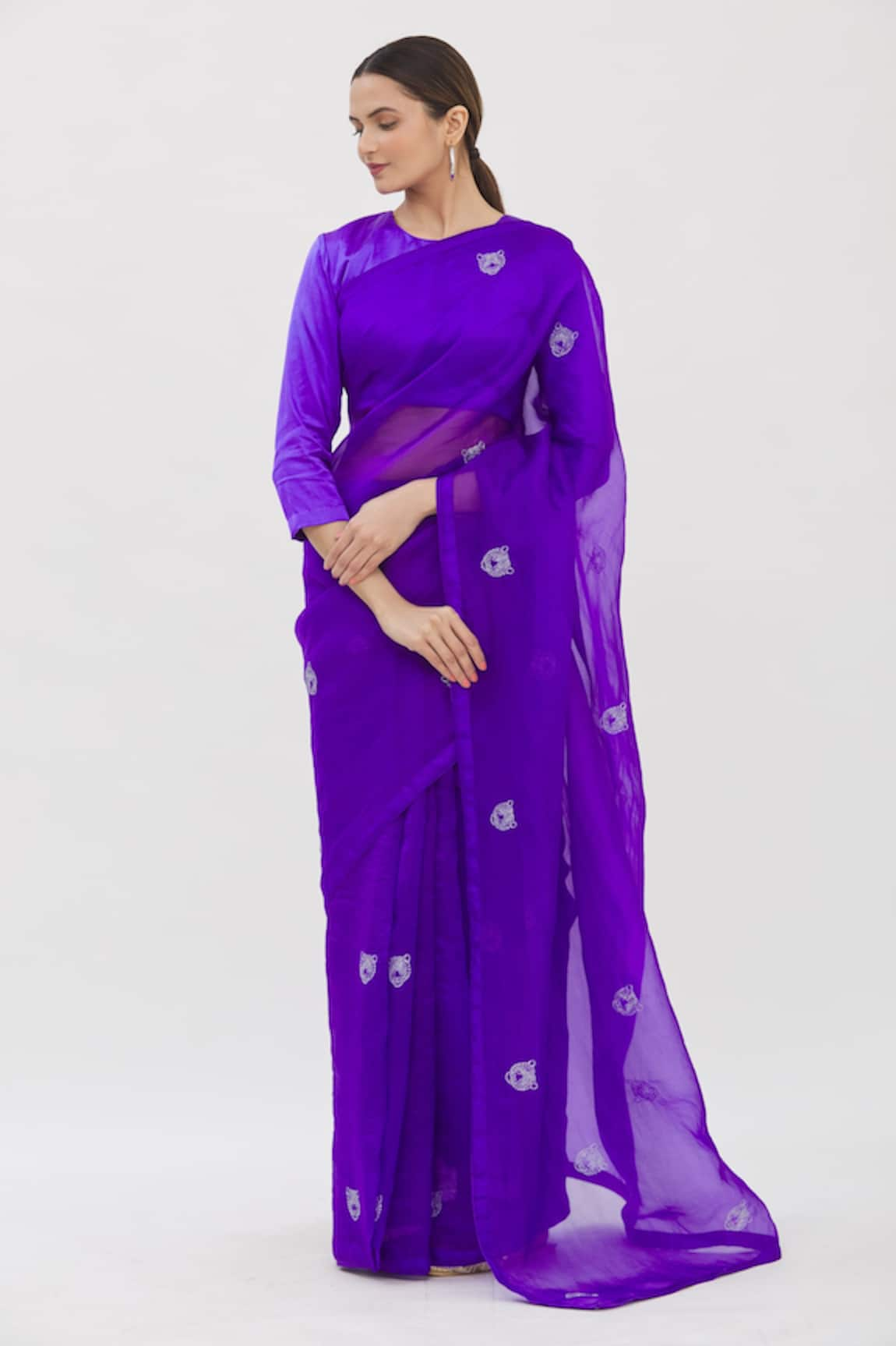 Kapardara Silk Organza Embroidered Saree