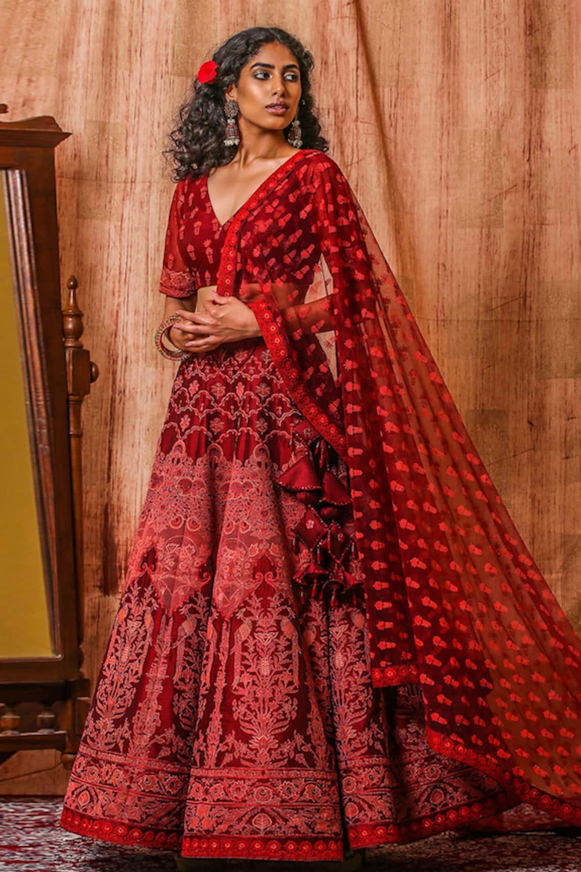 Moledro Dupion Lehenga Set