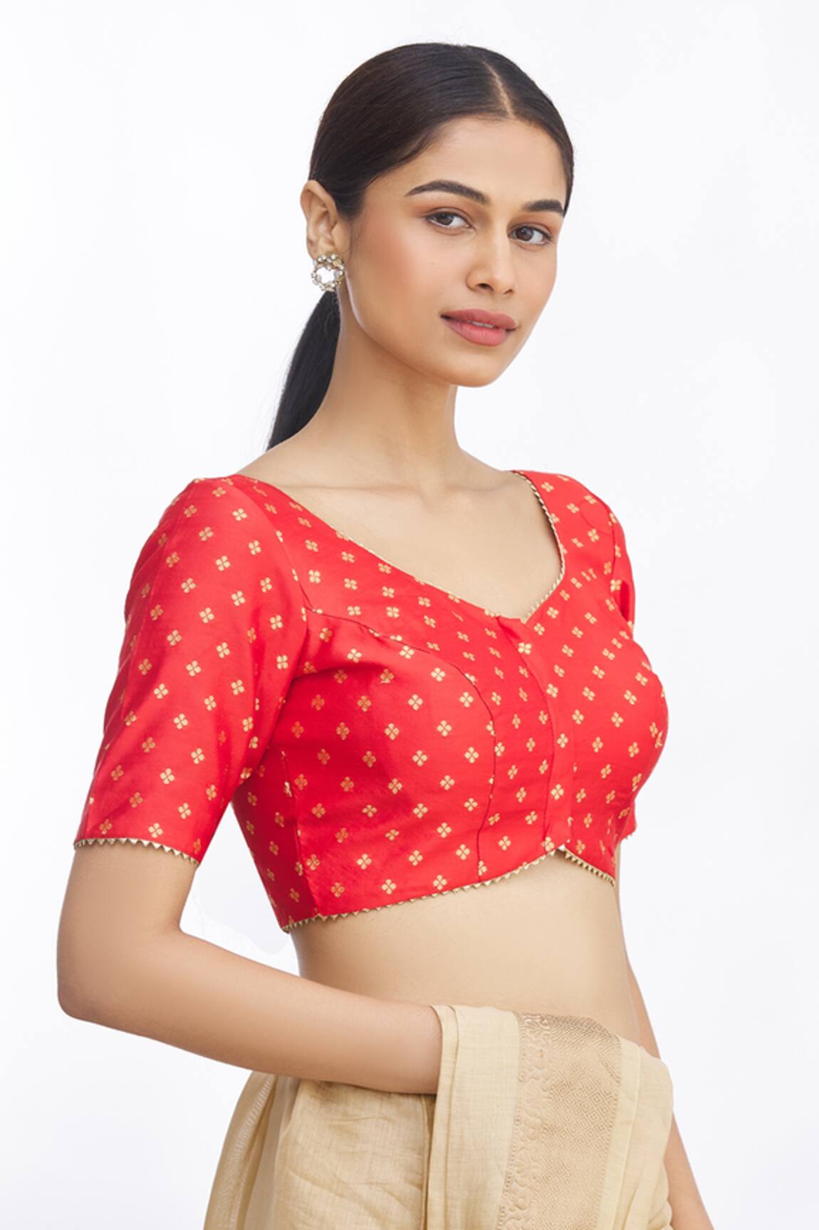 Nazaakat by Samara Singh Jacquard Floral Woven Saree Blouse