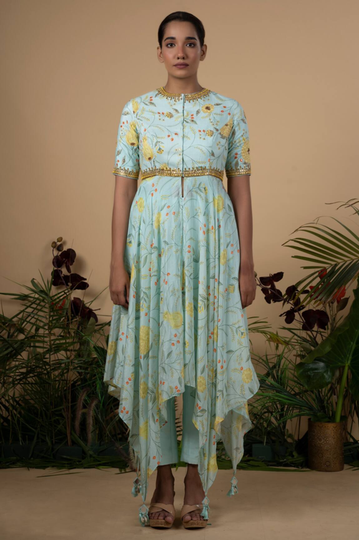 Blue Lotus Design Floral Print Kurta & Pant Set