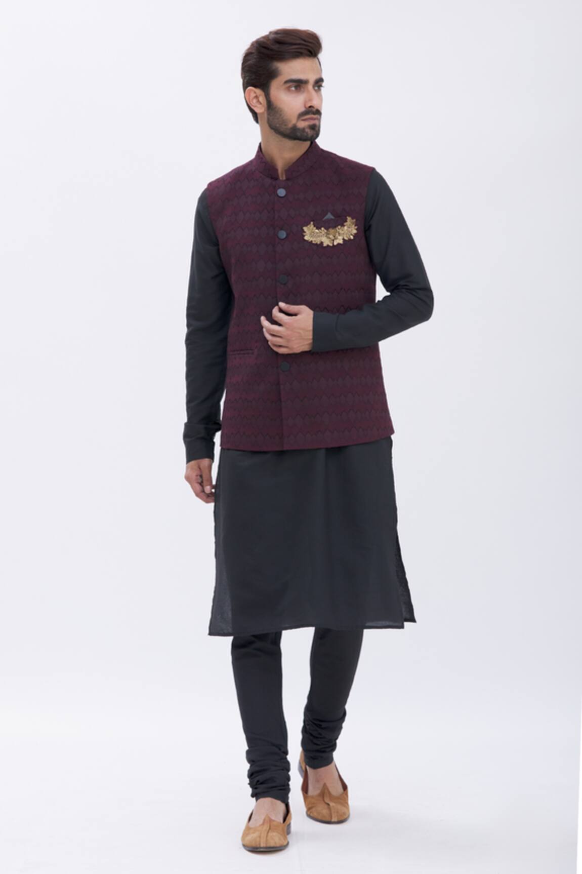 Manish Nagdeo Cotton Bundi & Kurta Set