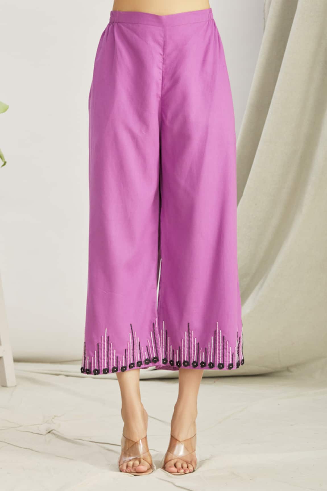 Vacay Floral Print Knot Front Pants – Jamillah Fashion