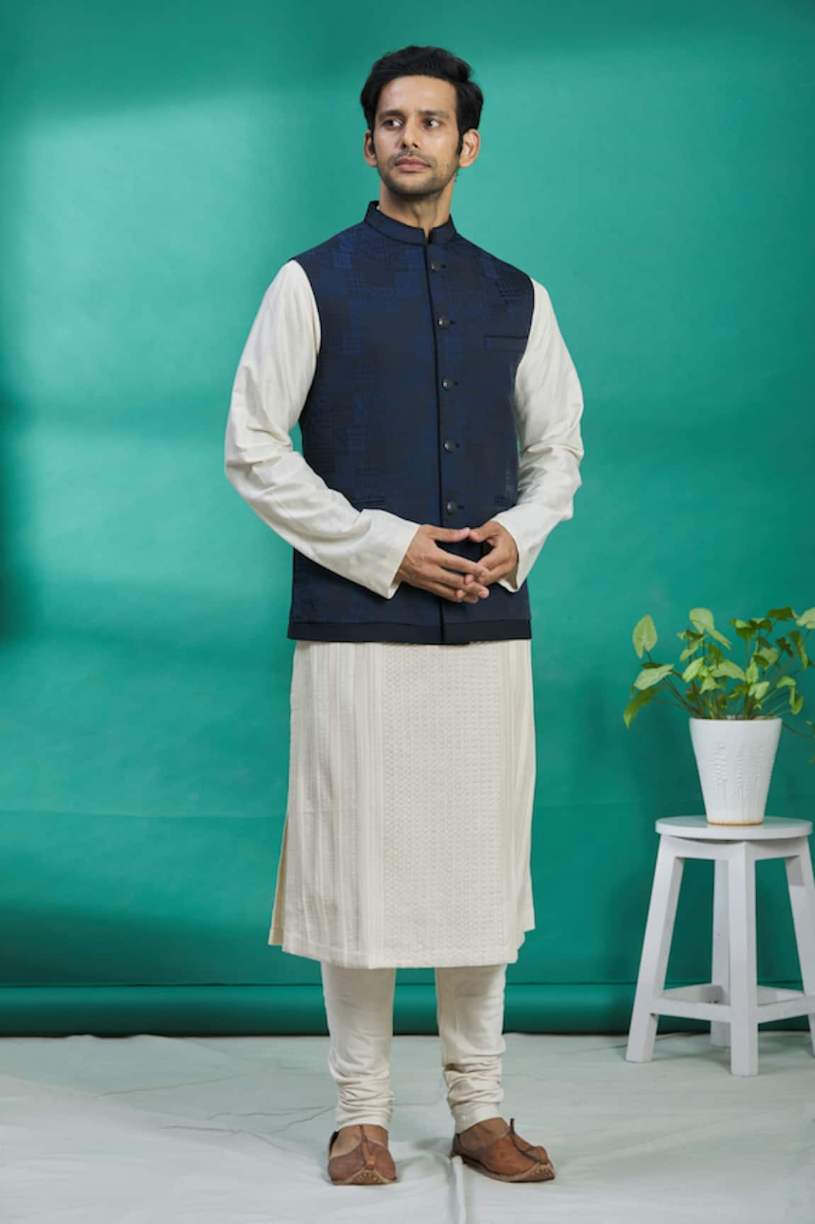 Kishore Ramani Button Down Bundi