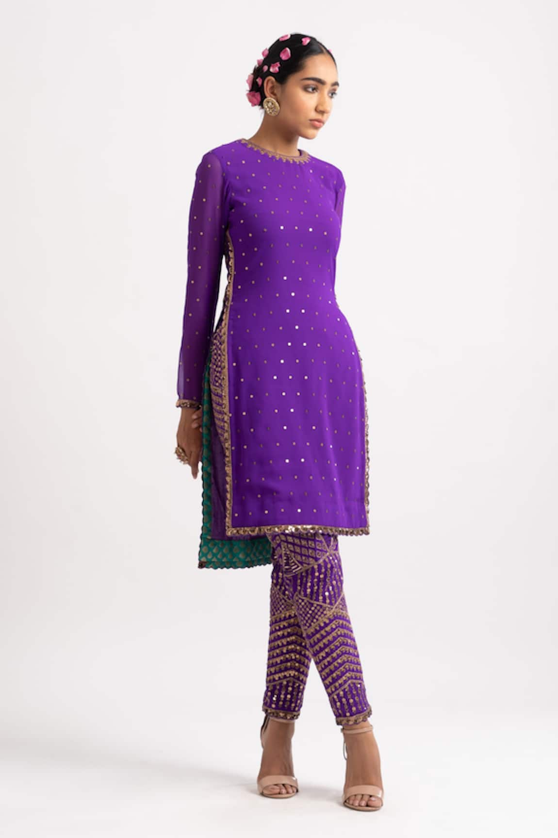 Vvani By Vani Vats High-Low Hem Kurta & Pant Set