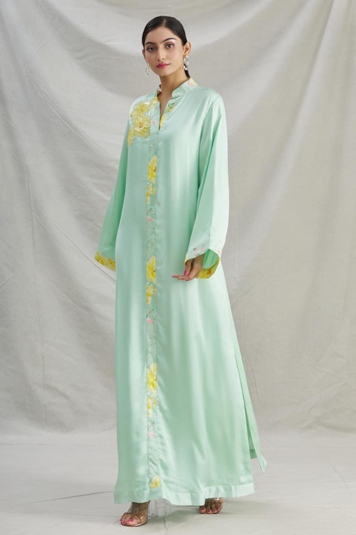 Parul | Vivek Placement Embroidered Kaftan