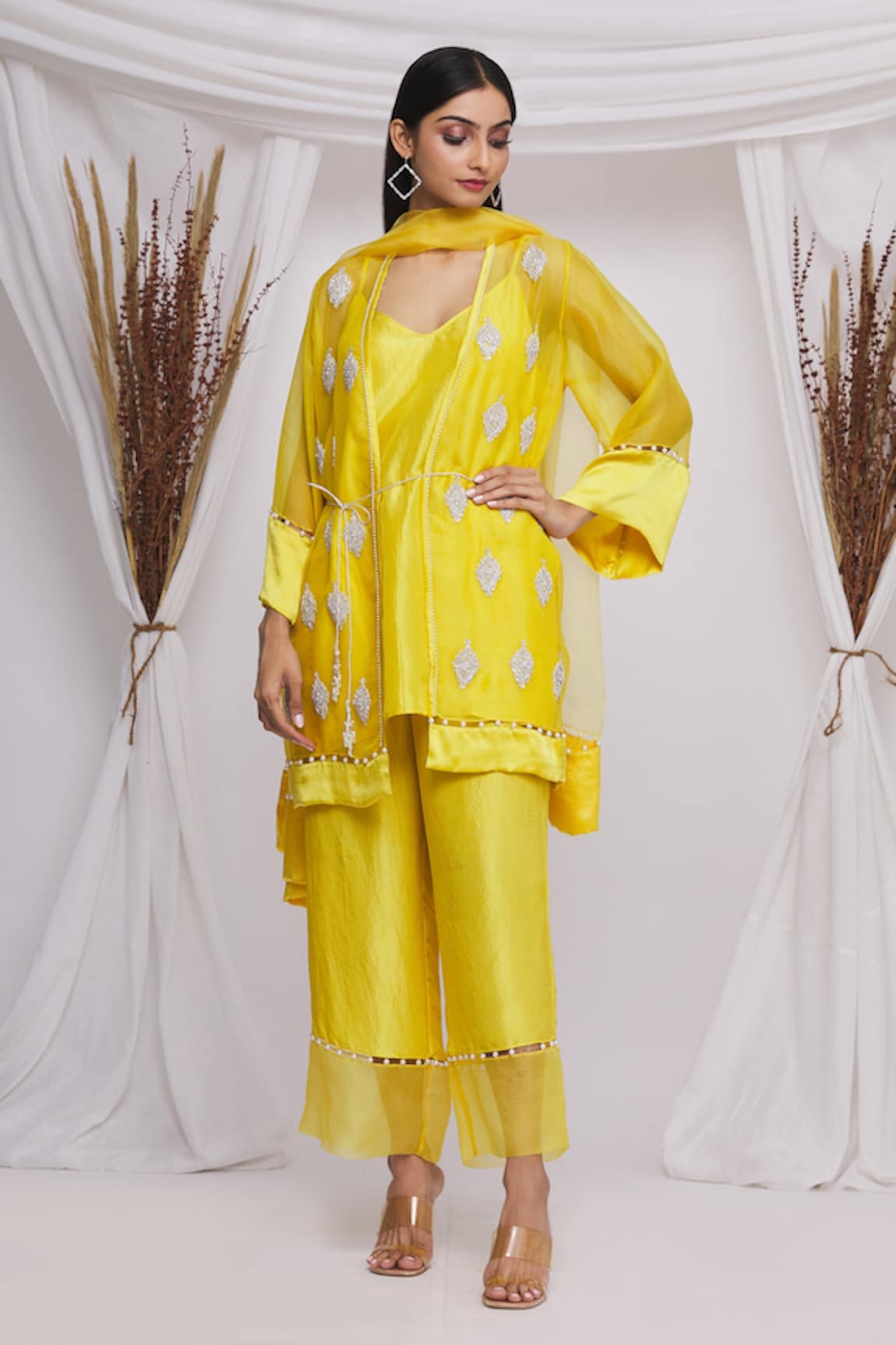 Ekta Singh Kurta Set With Embroidered Jacket