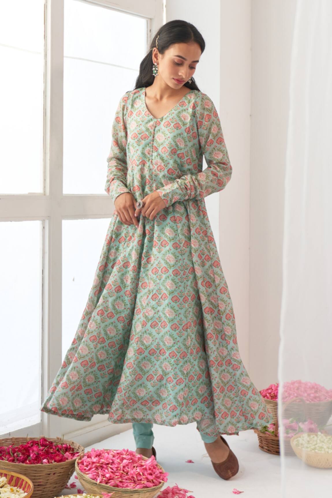 Negra Elegante Peony Anarkali & Pant Set