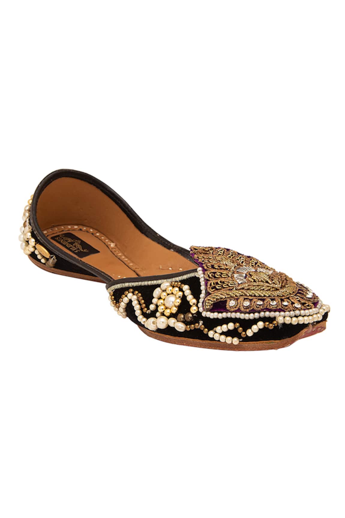 5elements Black Velvet Embellished Juttis 