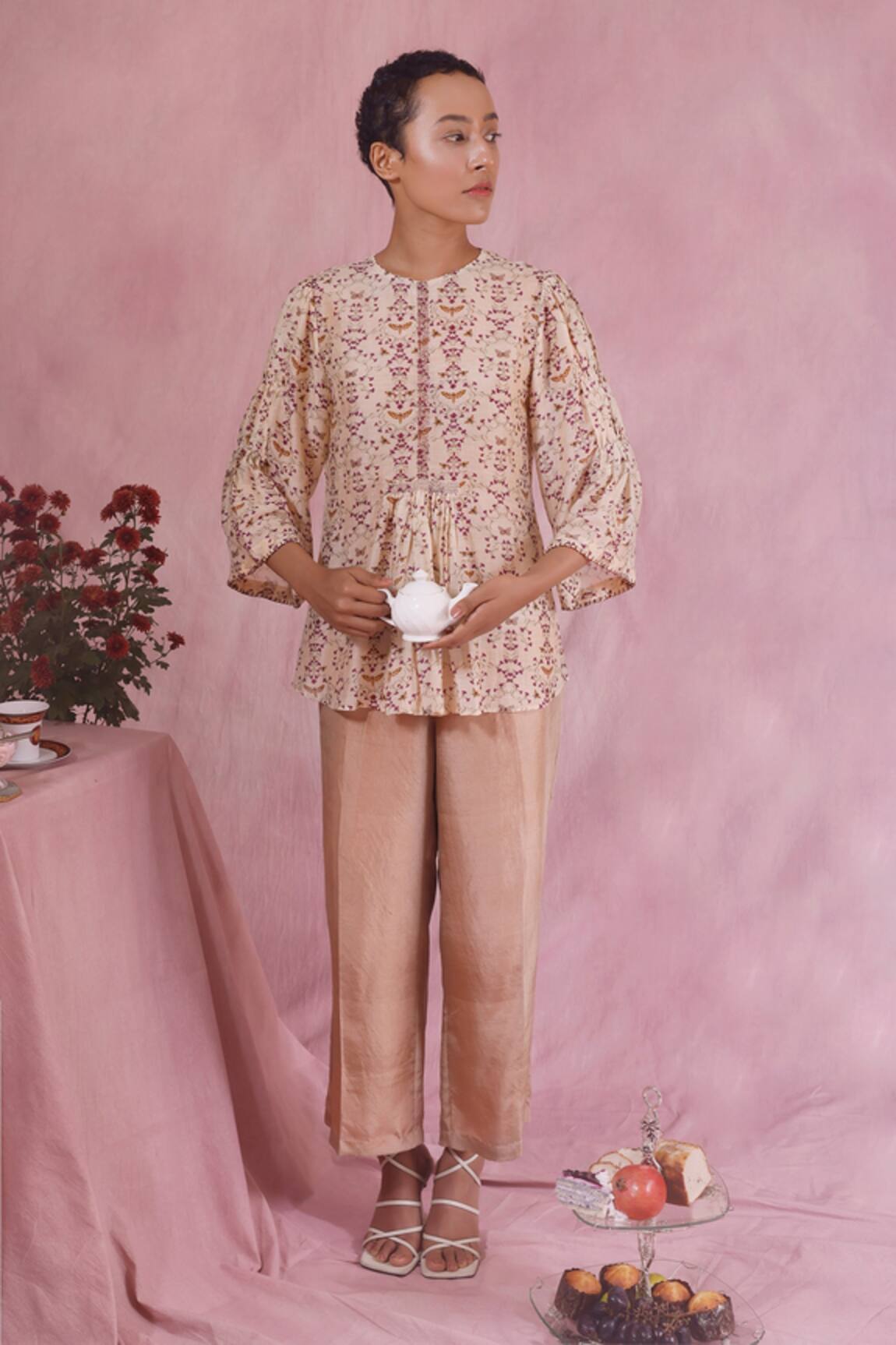 Chokhi Chorri Floral Print Kurta & Pant Set 