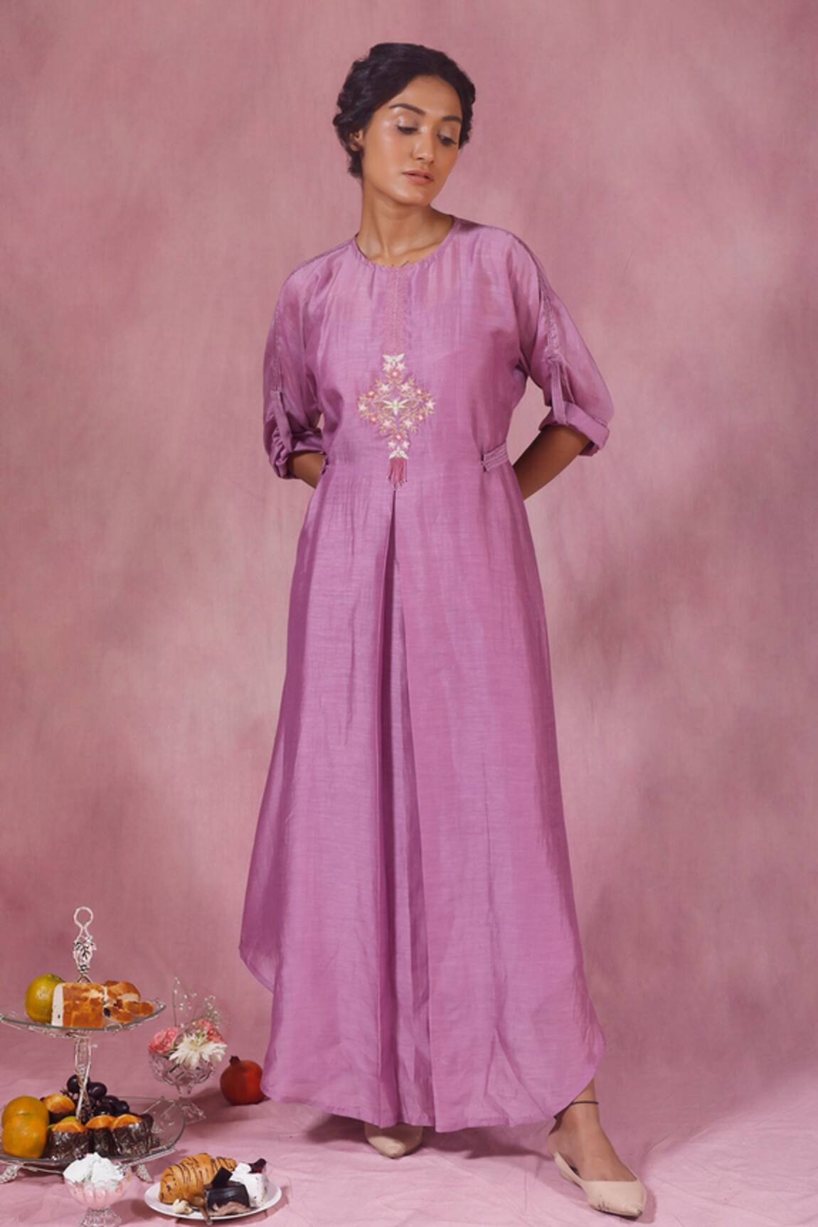 Chokhi Chorri Rolled Up Sleeve Kurta 