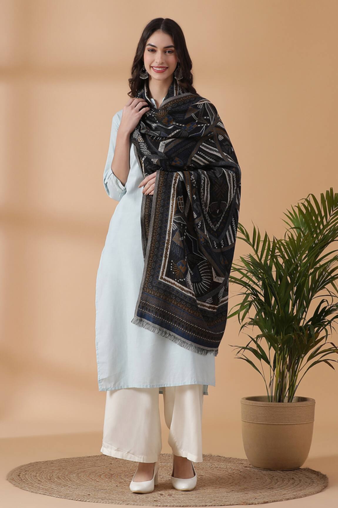 Shingora Jacquard Woven Stole 