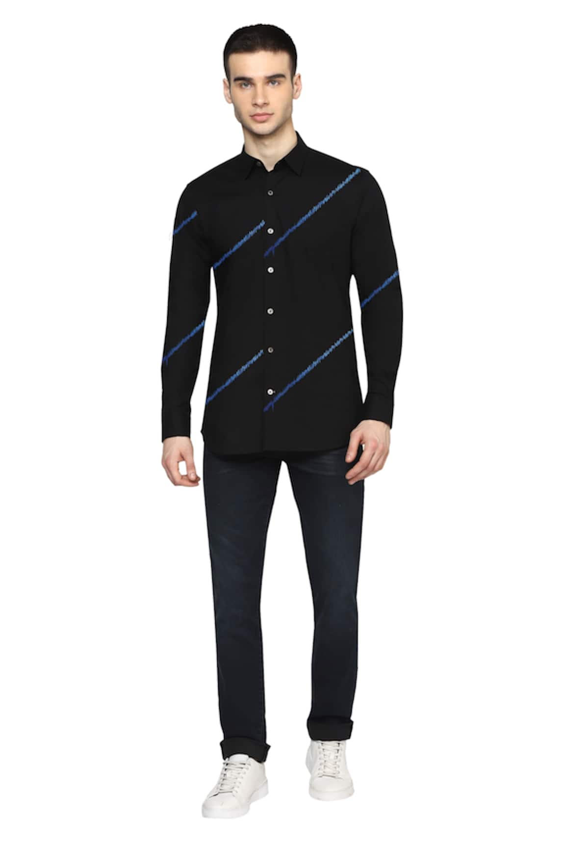 Noonoo Blur Zig Zag Embroidered Shirt