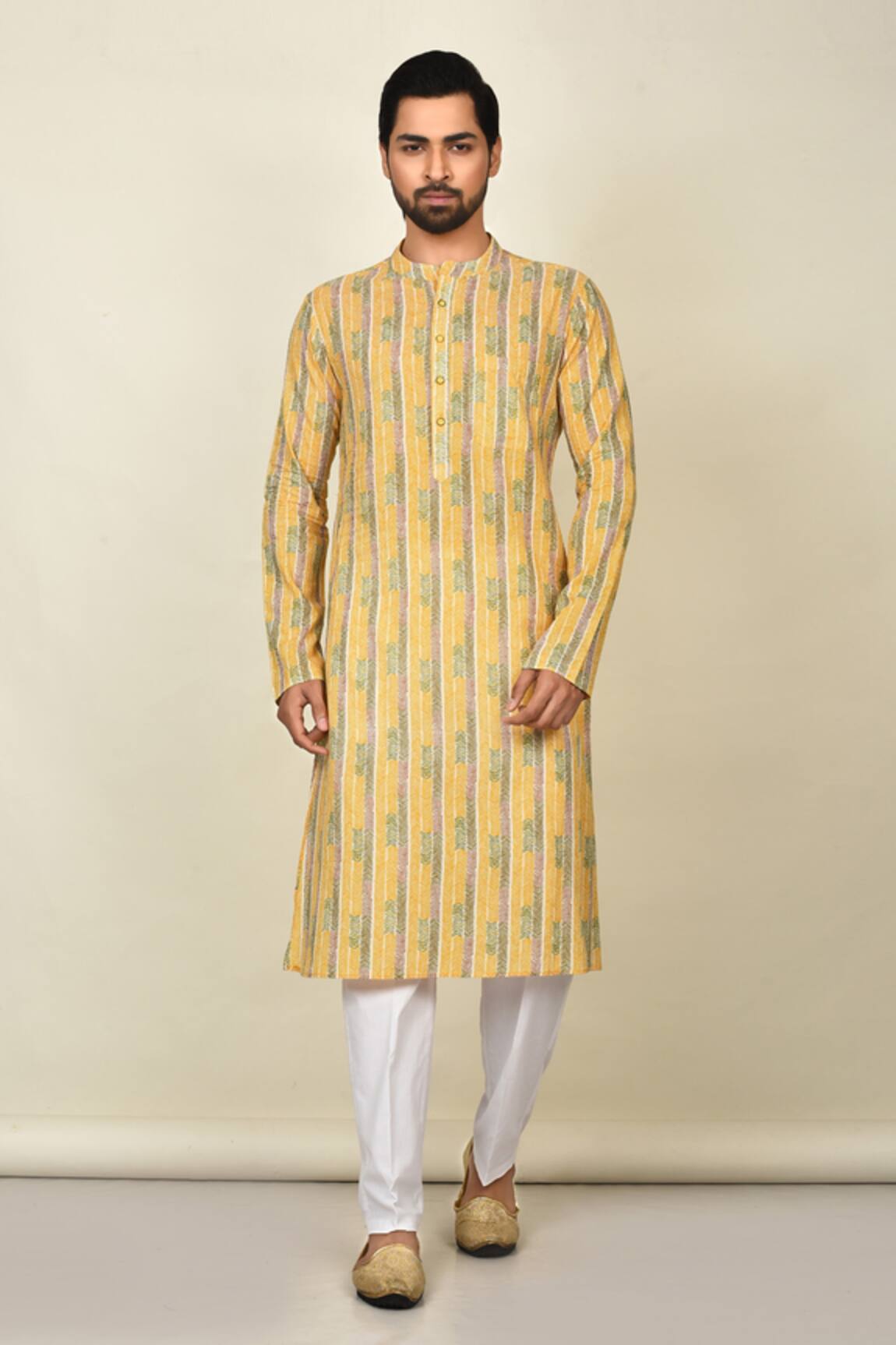 Adara Khan Geometric Print Kurta Set