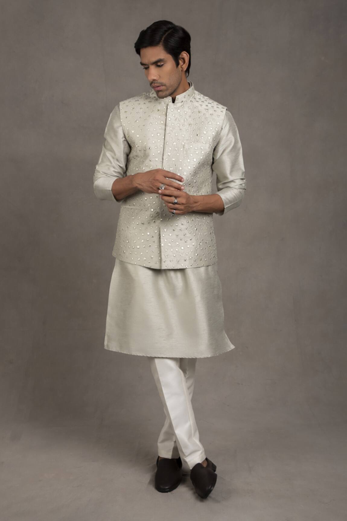 RNG Safawala Mirror Embroidered Bundi & Kurta Set