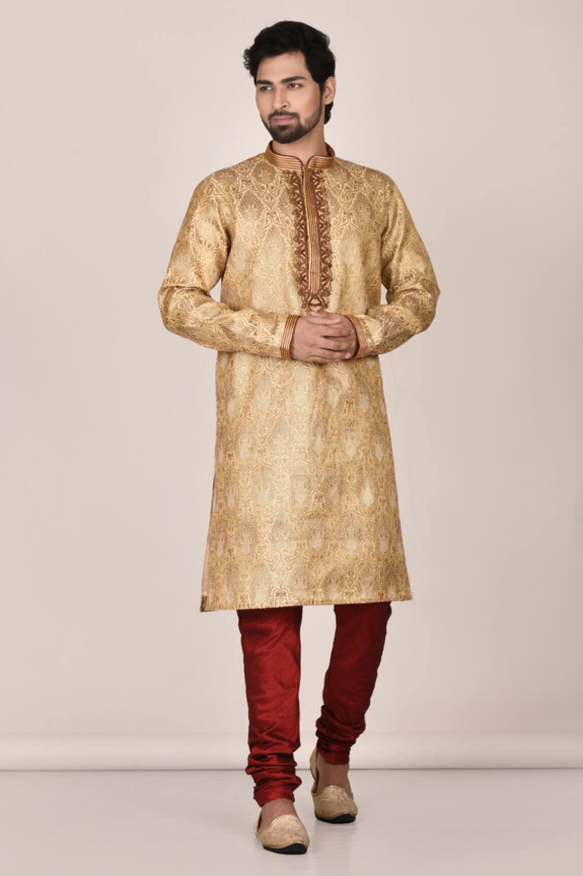Samyukta Singhania Zari Jamawar Kurta Set