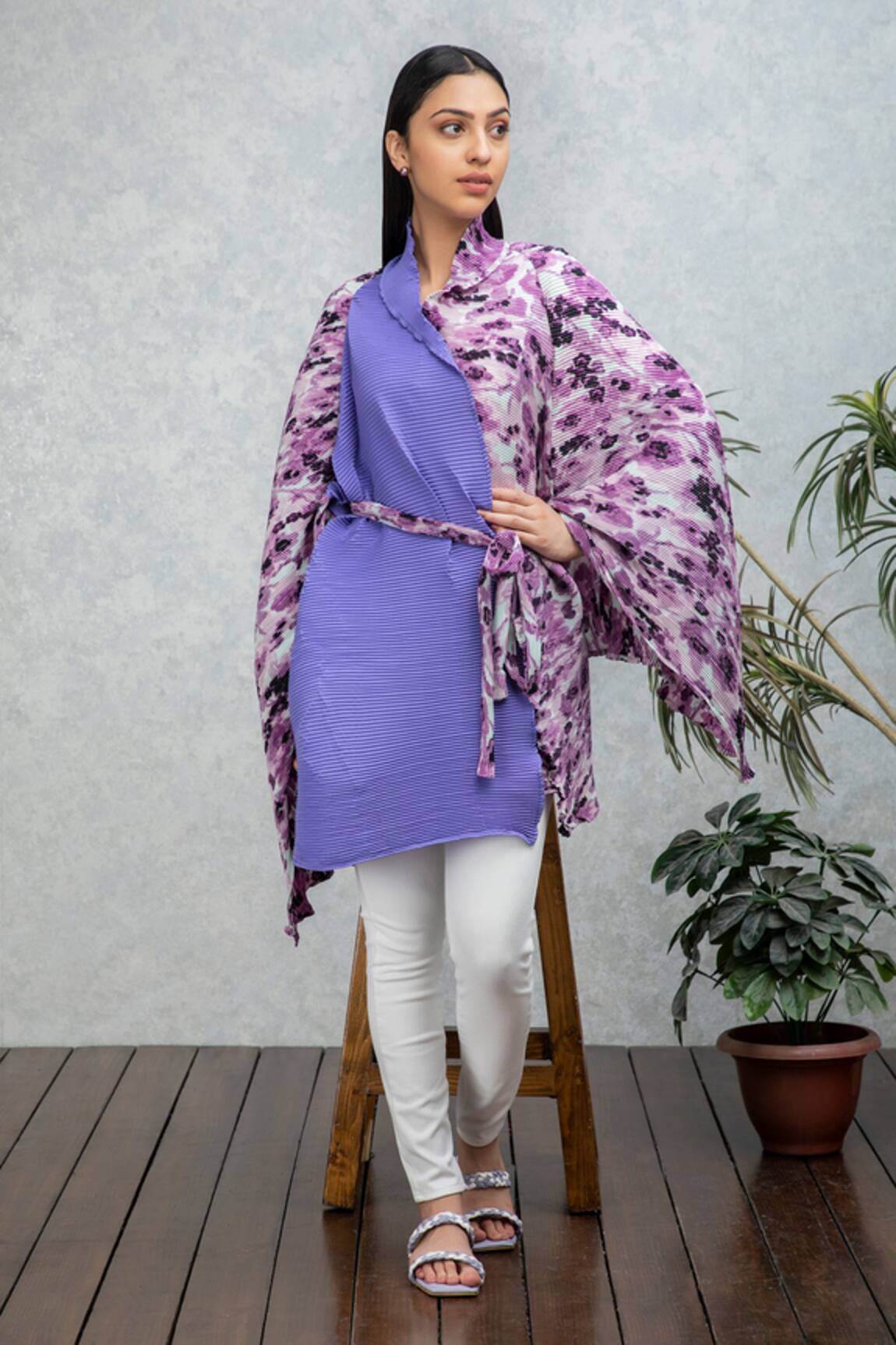 Rhe-Ana Zara Floral Print Wrap Cape