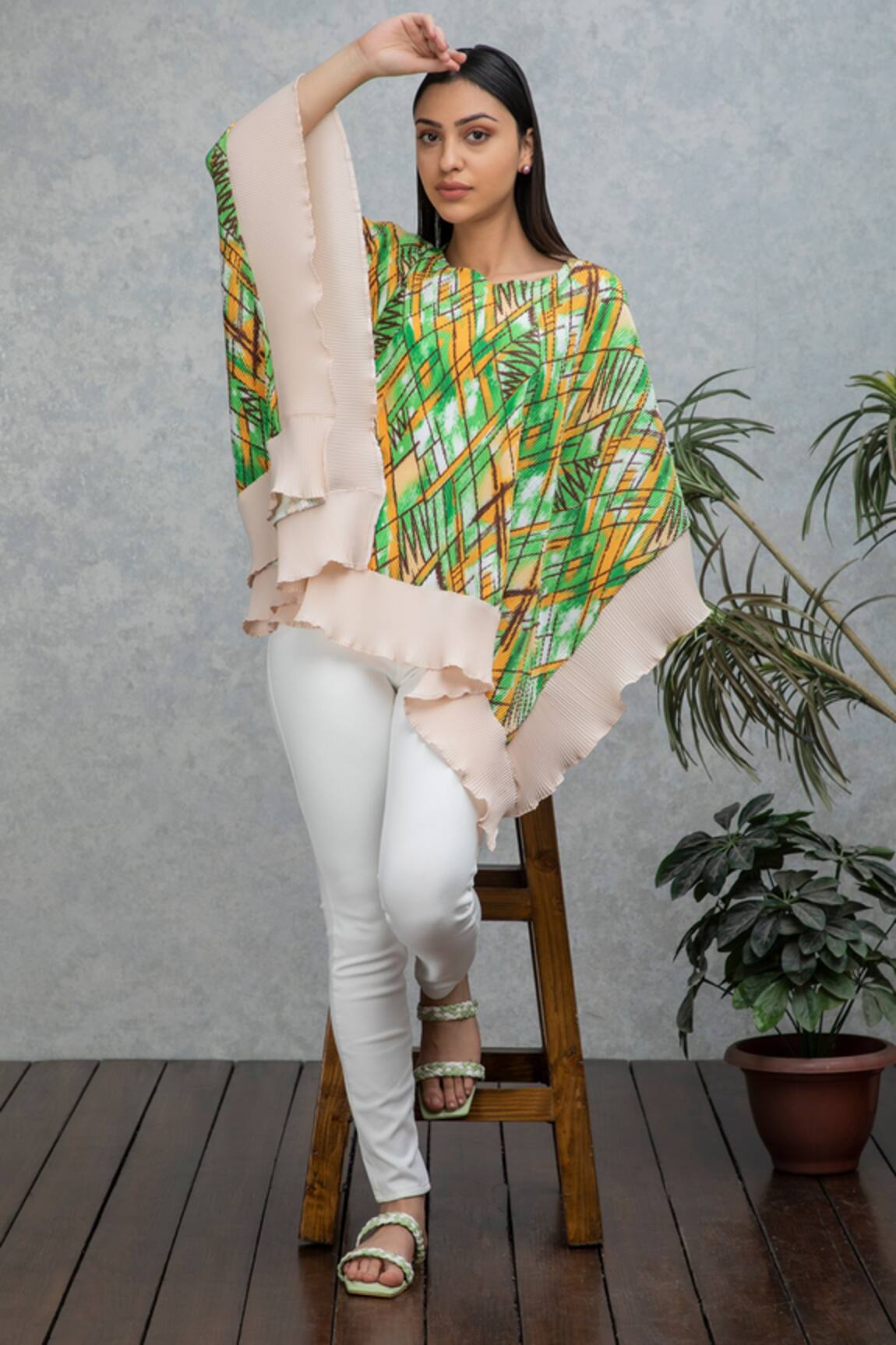 Rhe-Ana Julia Printed Cape