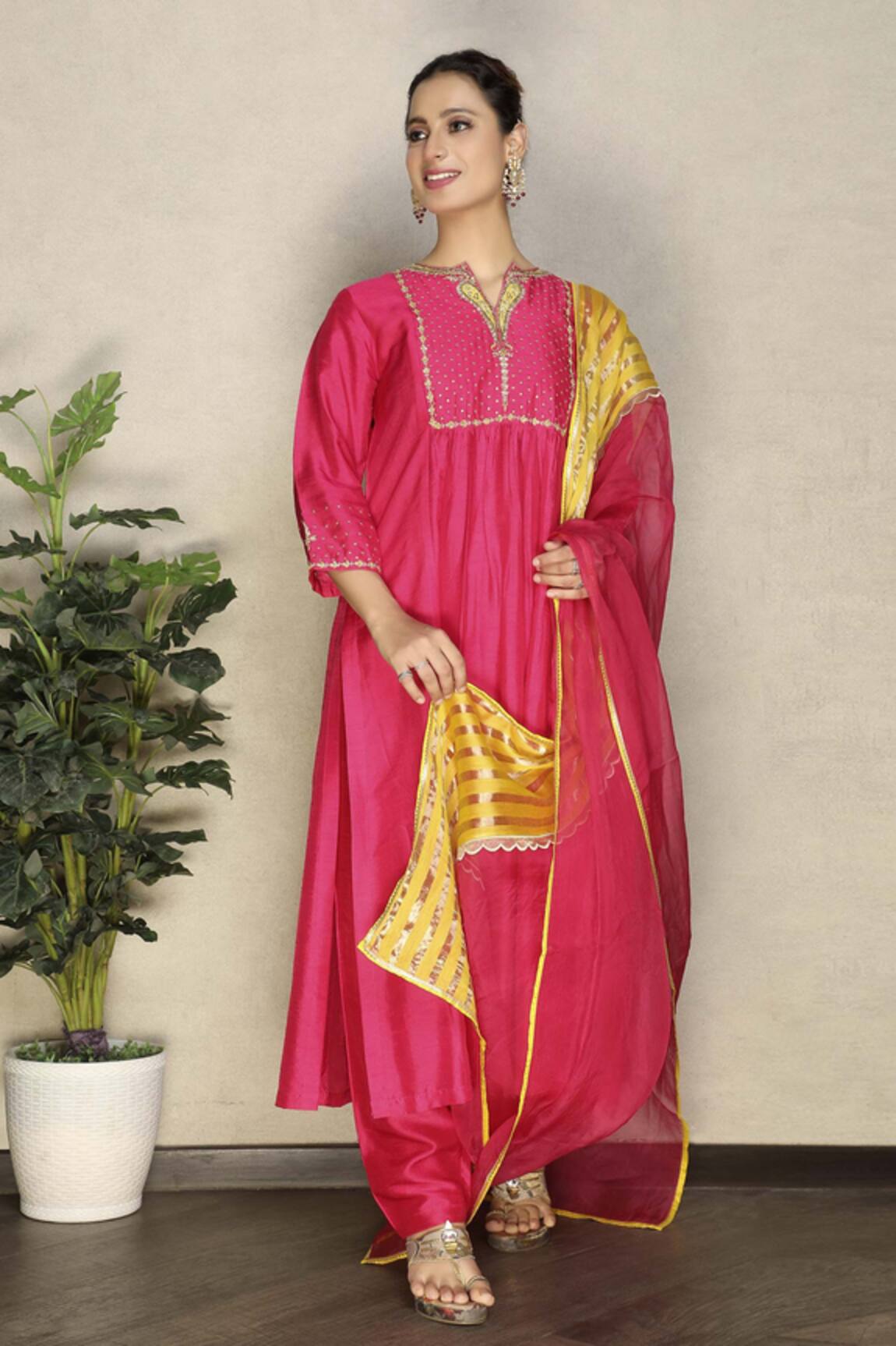 Falguni.Foram Gathered Kurta Pant Set 