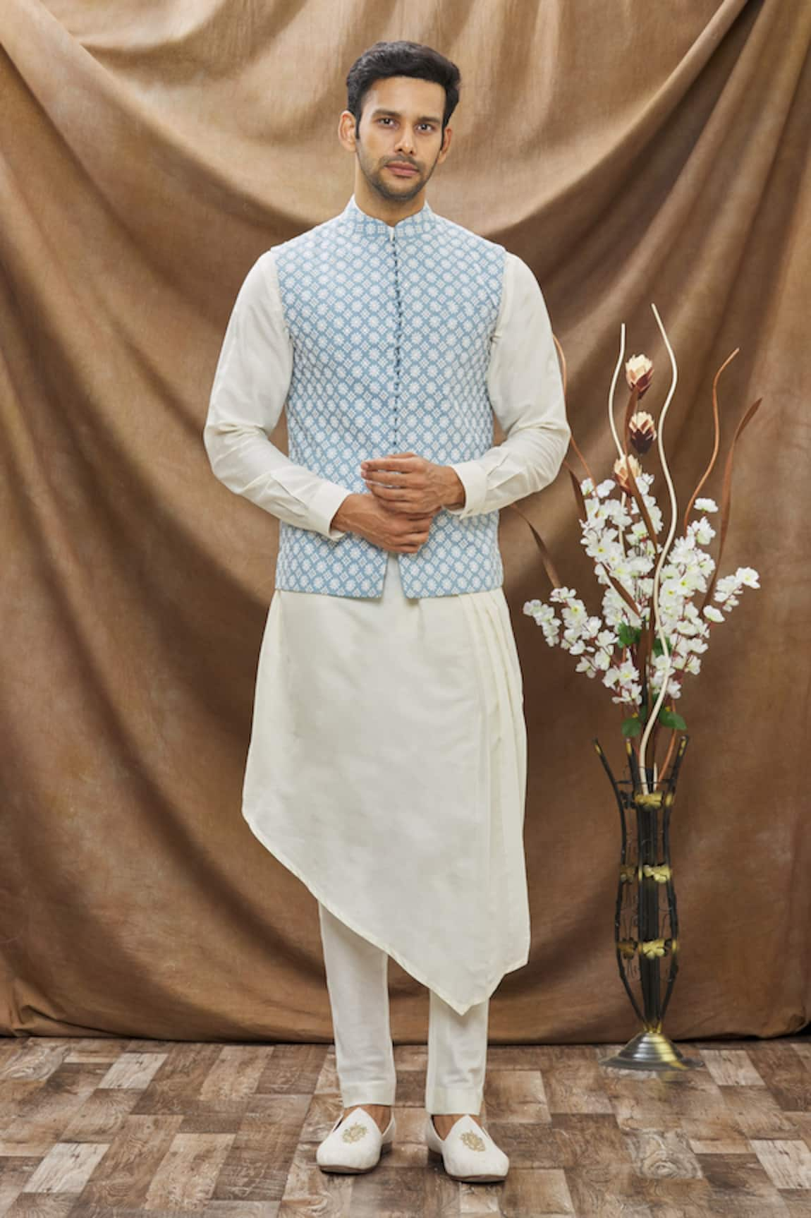 Vivek Karunakaran Floral Embroidered Bundi