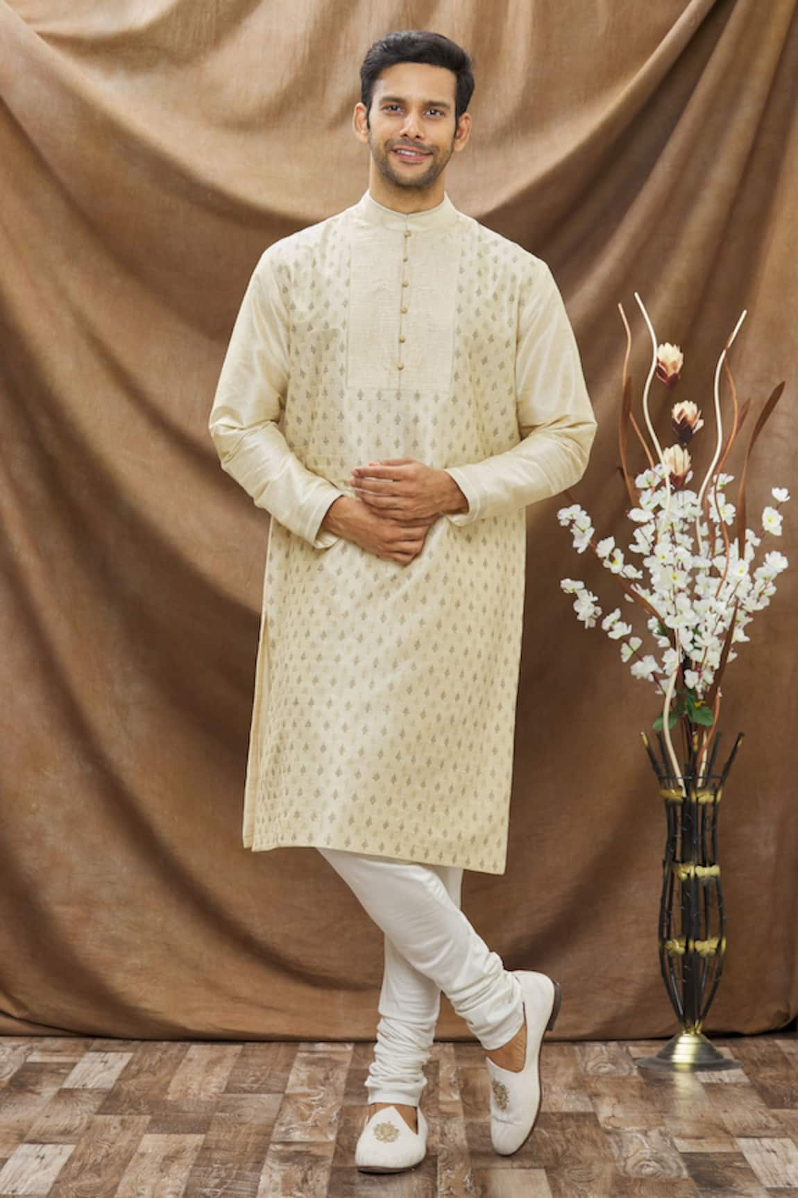 Vivek Karunakaran Floral Embroidered Kurta Set