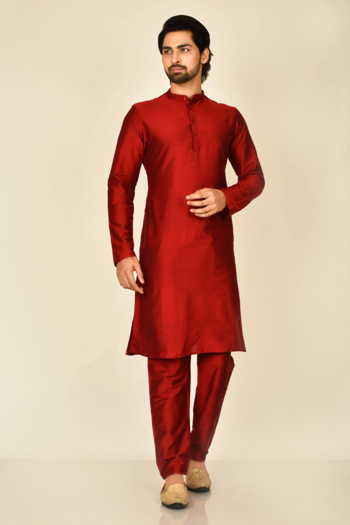 Samyukta Singhania Mandarin Collar Kurta