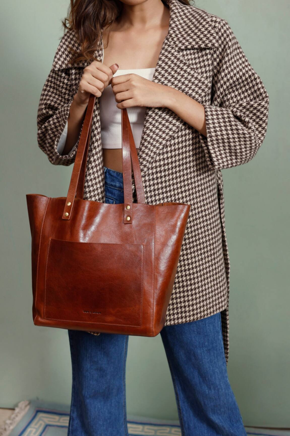 Tan & Loom Old Fashioned Tote Bag 