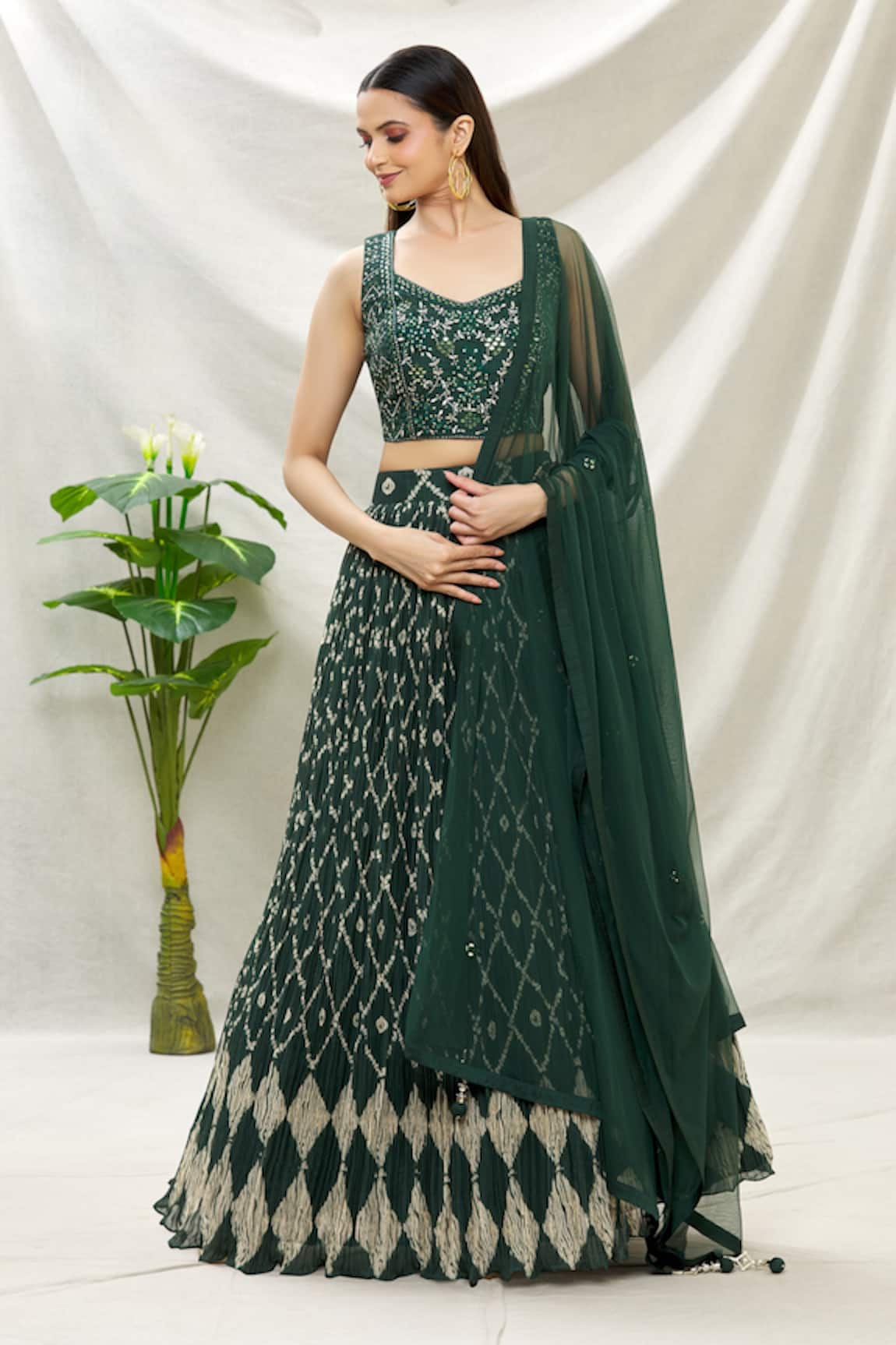 Naintara Bajaj Bandhani Print Lehenga Set