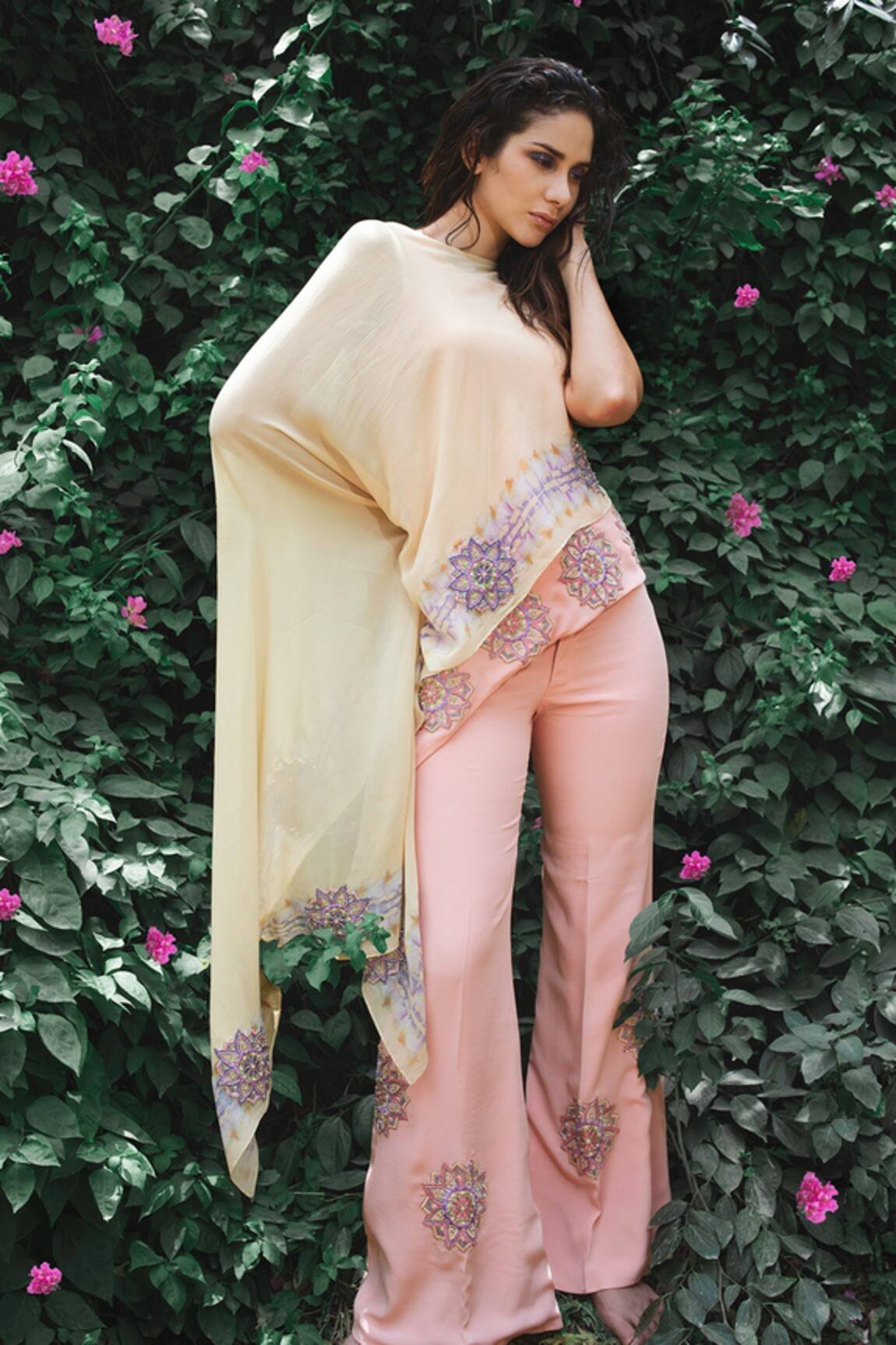 Laxmishriali Asymmetric Top & Pant Set 