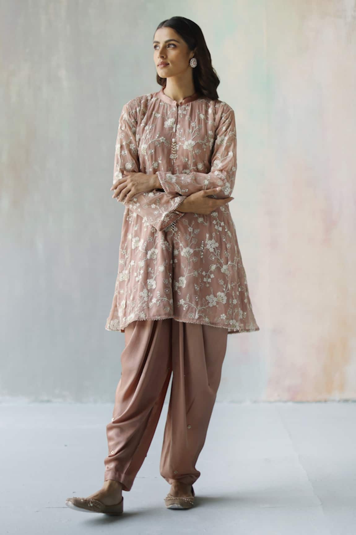 Begum Sehar Embroidered Kurta & Dhoti Pant Set 